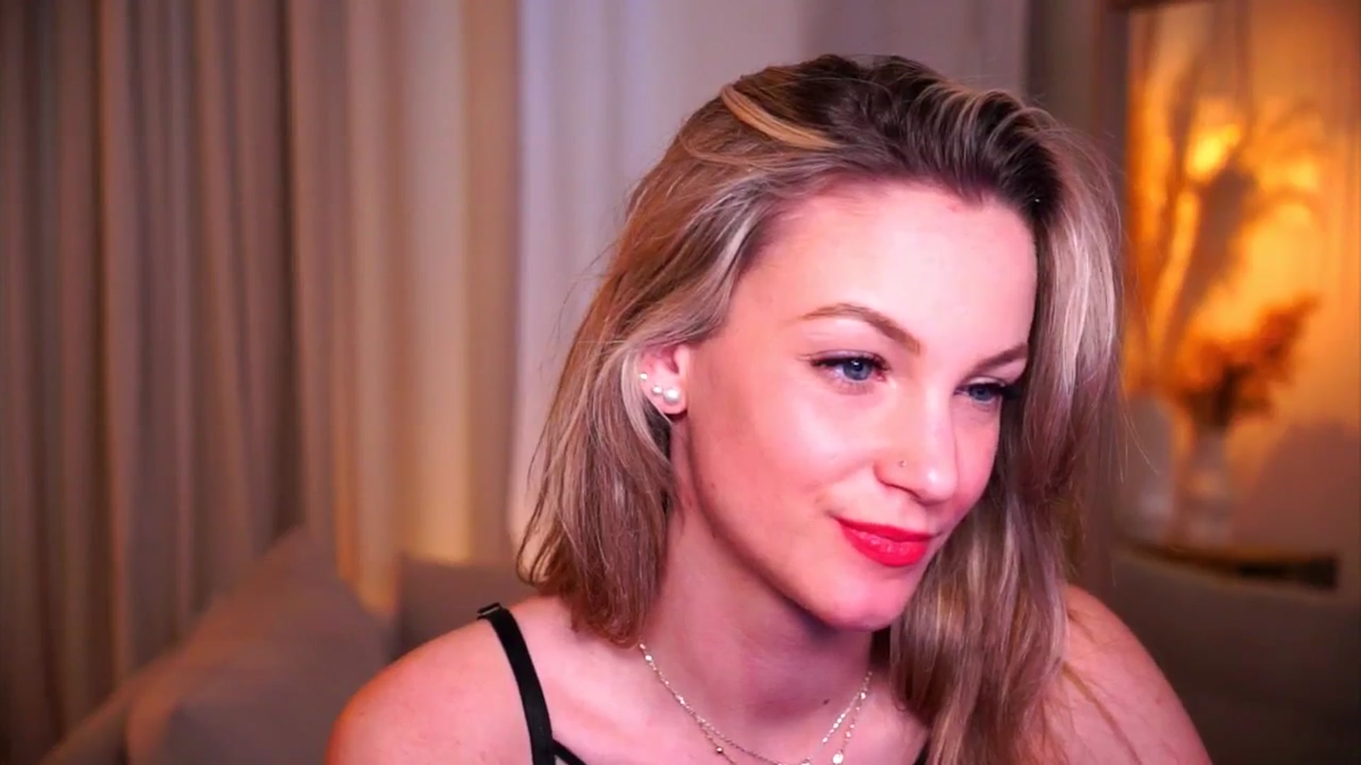 Gallery image thumbnail from Pretty_Choice's myfreecams stream on, 05/01/2026, 15:42 image 16 of 20