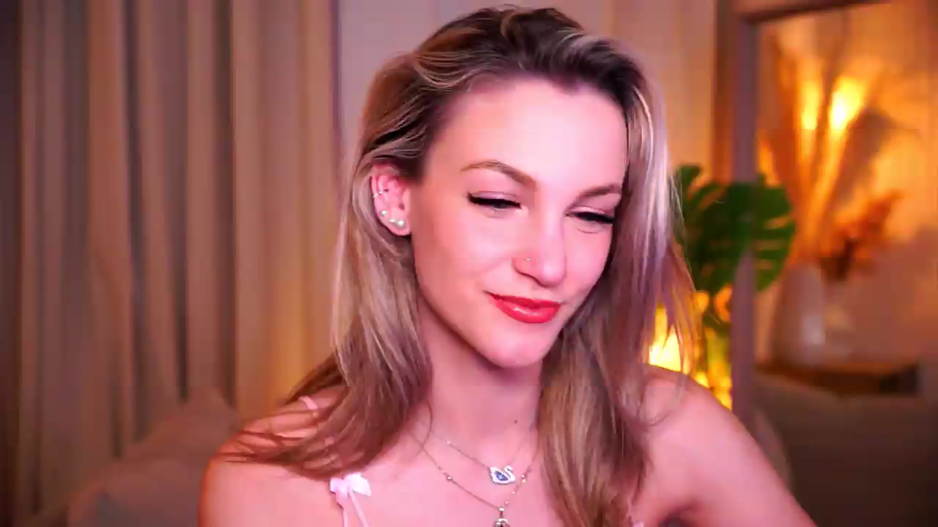 Gallery image thumbnail from Pretty_Choice's myfreecams stream on, 05/03/2026, 18:23 image 3 of 20