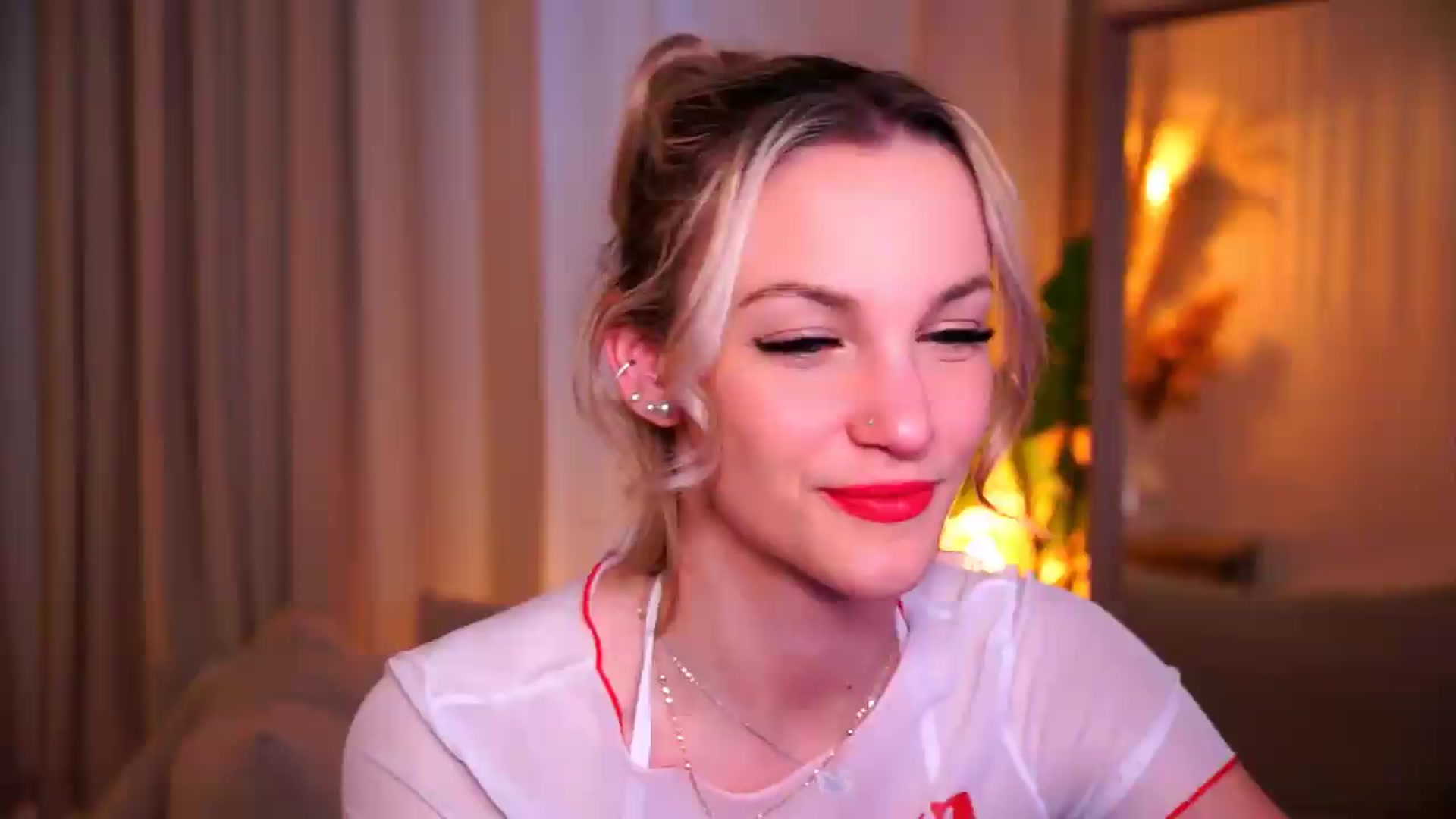 Gallery image thumbnail from Pretty_Choice's myfreecams stream on, 05/05/2026, 11:53 image 11 of 20