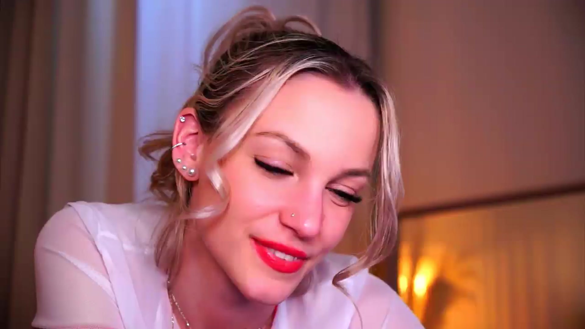 Gallery image thumbnail from Pretty_Choice's myfreecams stream on, 05/05/2026, 13:59 image 18 of 20