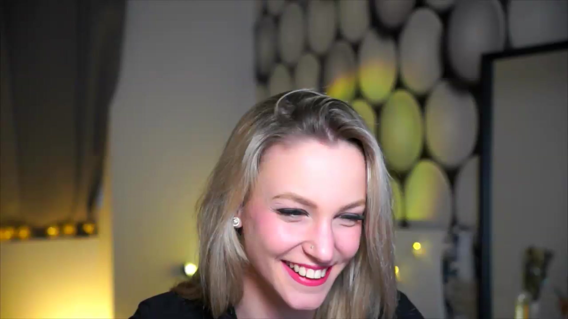 Gallery image thumbnail from Pretty_Choice's myfreecams stream on, 06/12/2026, 17:37 image 12 of 20