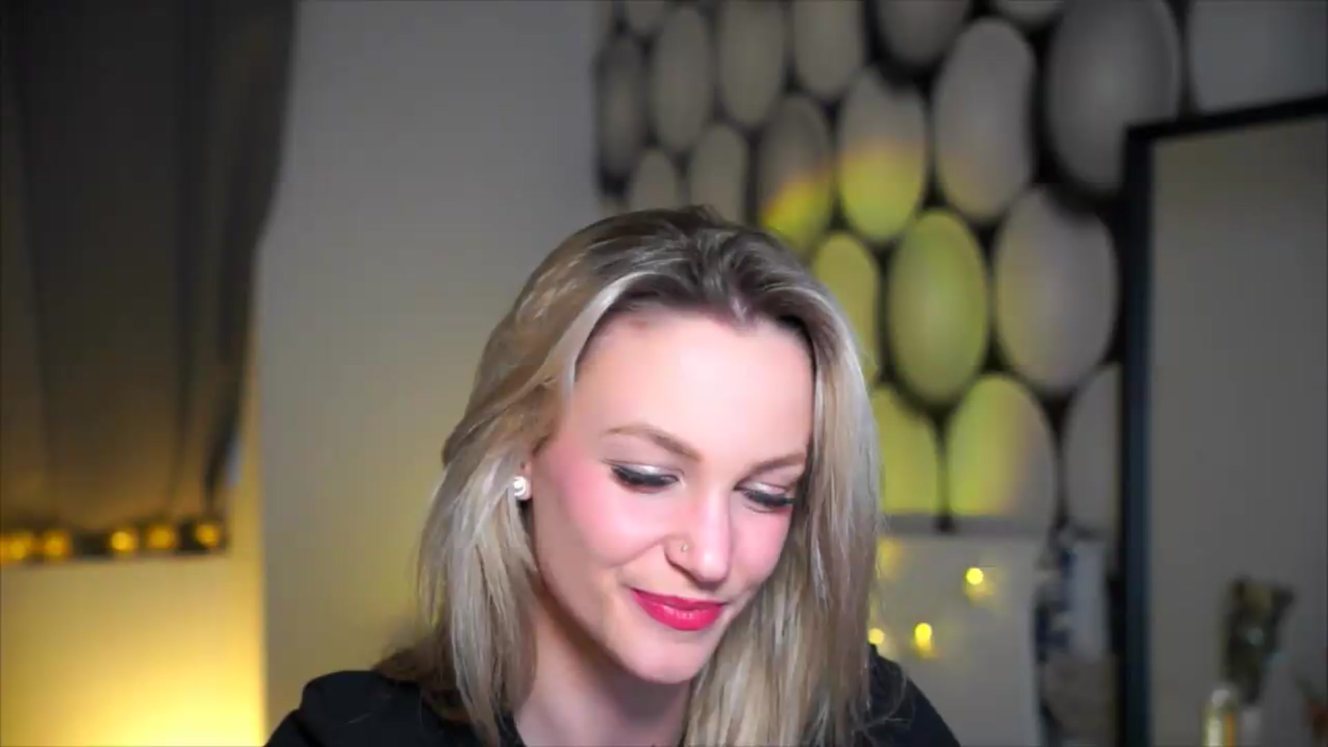 Gallery image thumbnail from Pretty_Choice's myfreecams stream on, 06/12/2026, 17:37 image 13 of 20