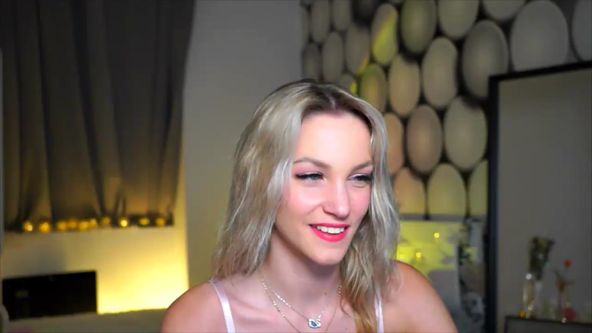 Gallery image thumbnail from Pretty_Choice's myfreecams stream on, 06/19/2026, 18:41 image 8 of 20