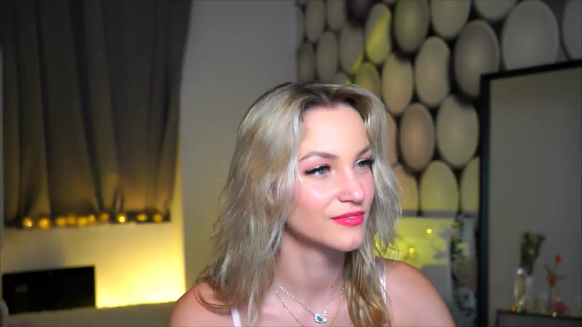 Gallery image thumbnail from Pretty_Choice's myfreecams stream on, 06/19/2026, 18:41 image 9 of 20