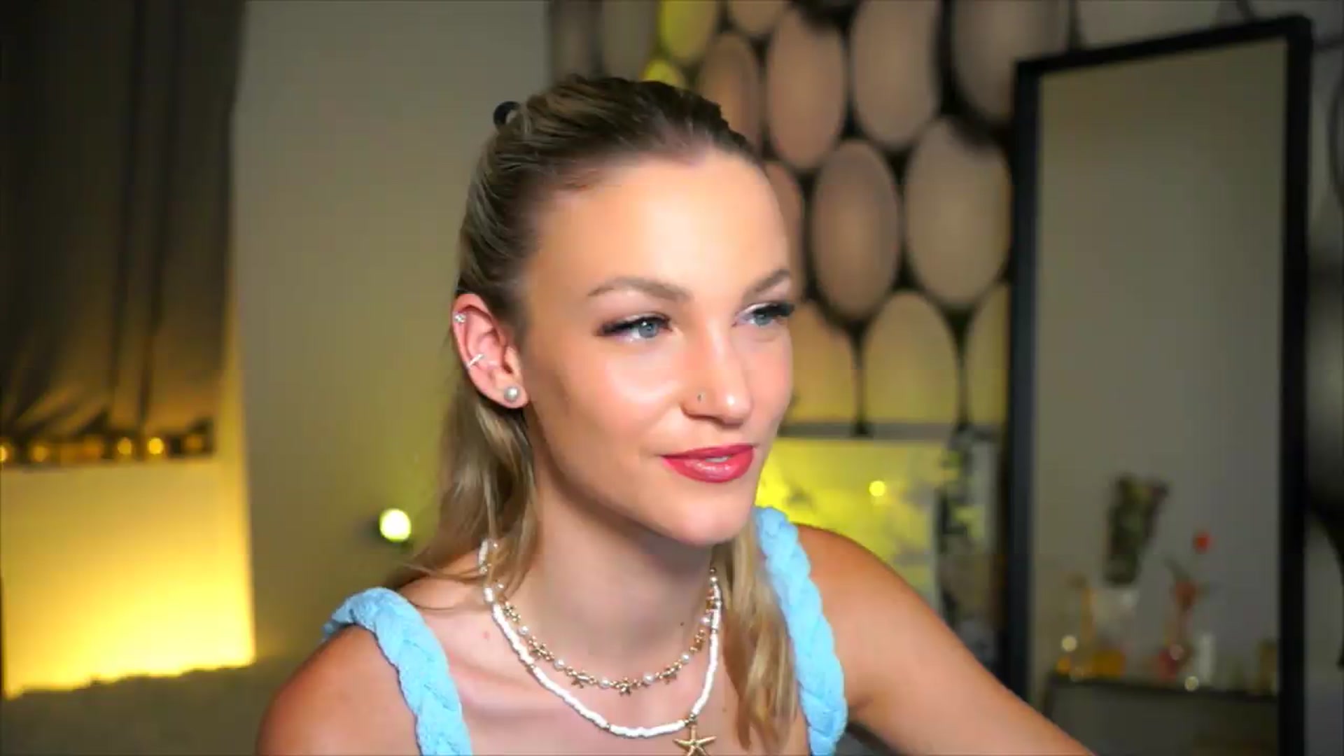 Gallery image thumbnail from Pretty_Choice's myfreecams stream on, 06/25/2026, 18:41 image 15 of 20