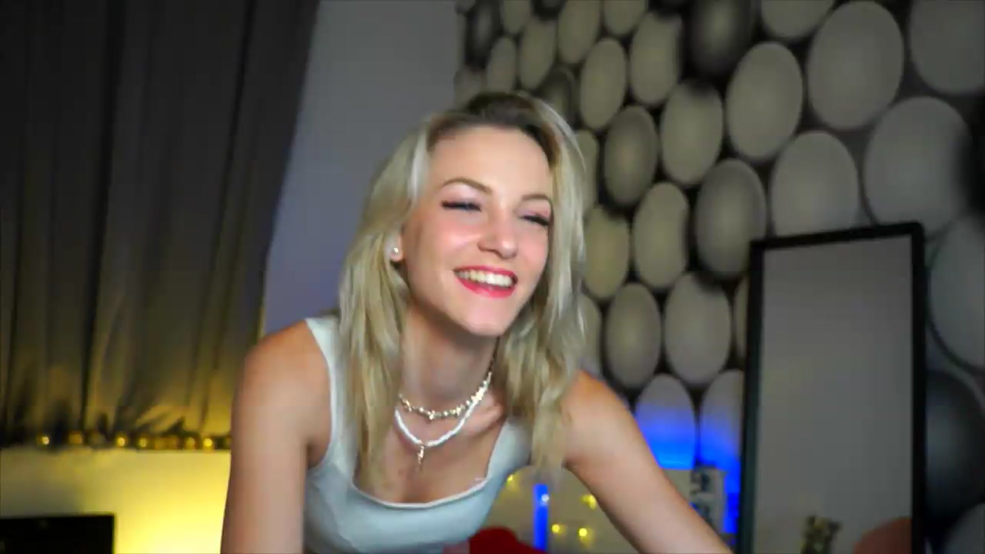 Gallery image thumbnail from Pretty_Choice's myfreecams stream on, 06/29/2026, 17:47 image 16 of 20