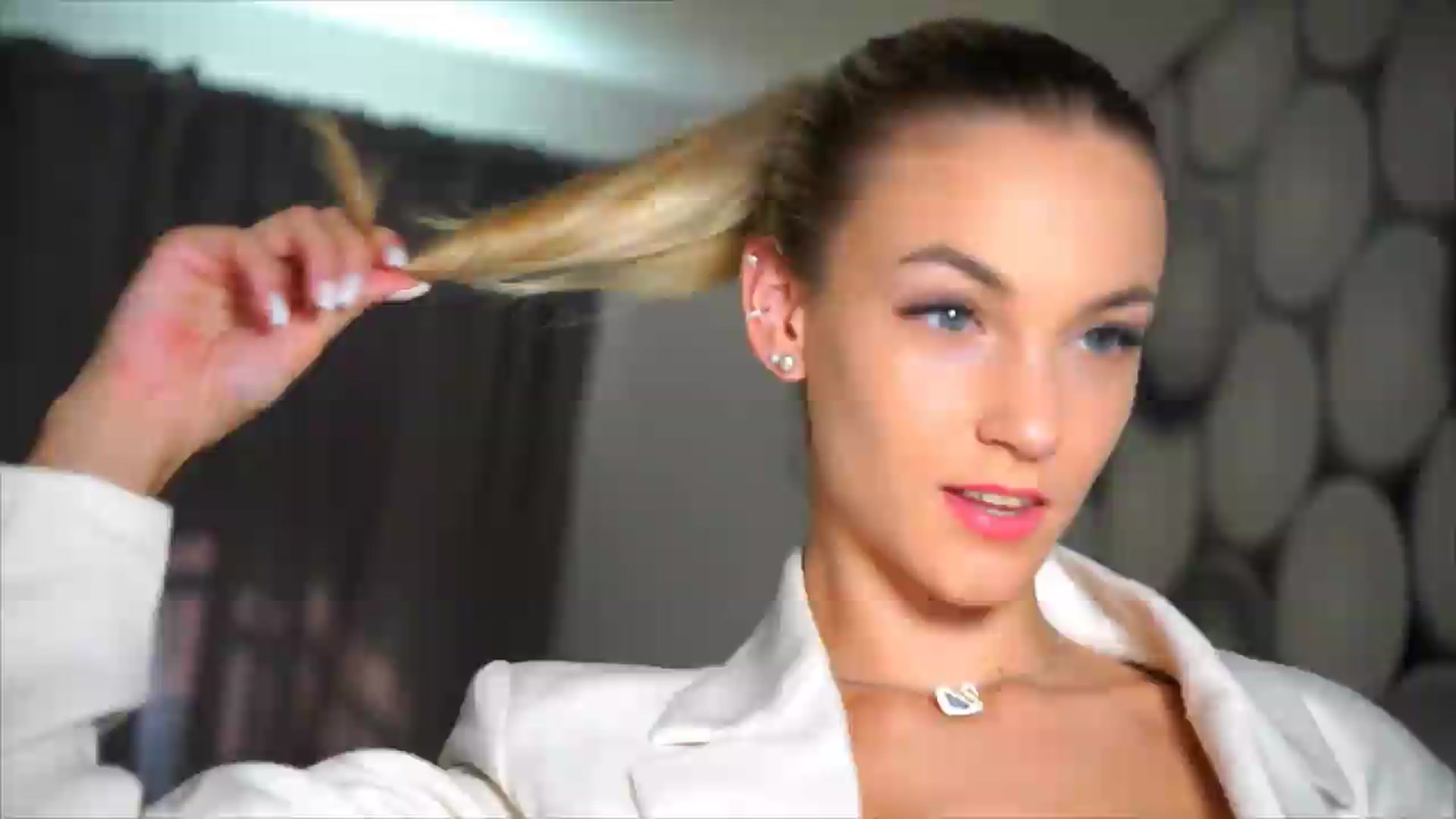 Gallery image thumbnail from Pretty_Choice's myfreecams stream on, 08/05/2026, 13:52 image 6 of 20