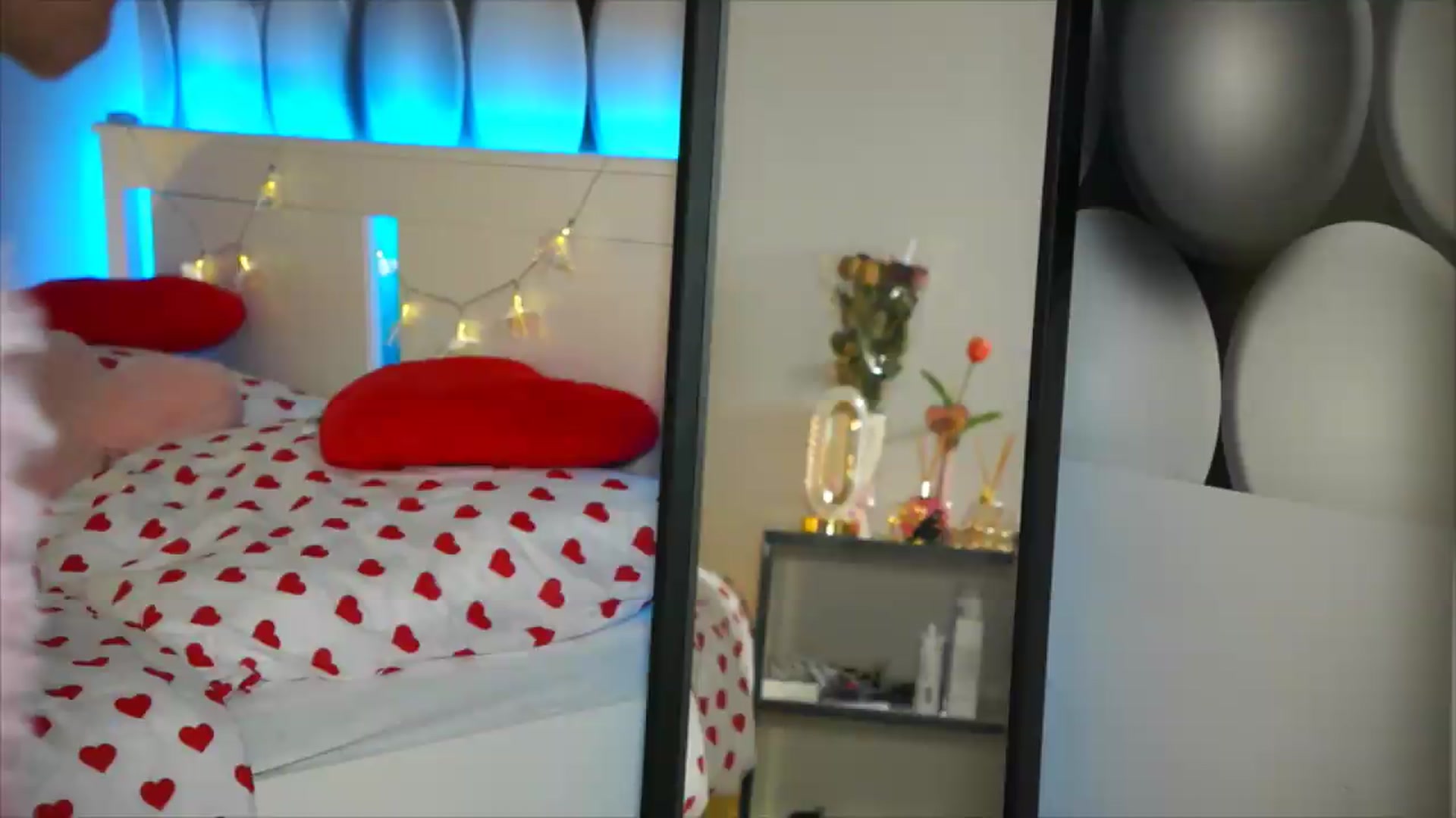 Gallery image thumbnail from Pretty_Choice's myfreecams stream on, 08/06/2026, 17:04 image 13 of 20