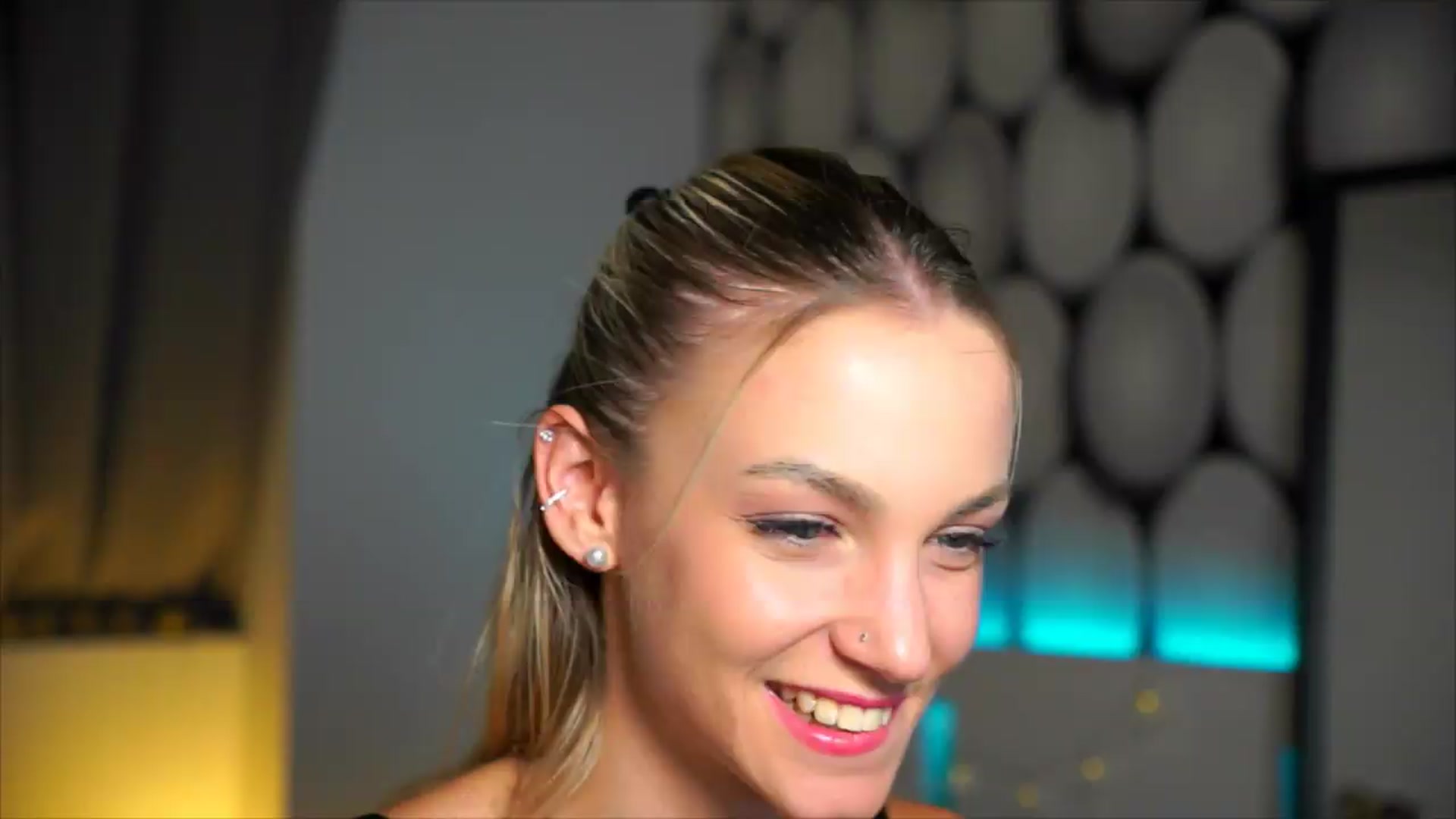 Gallery image thumbnail from Pretty_Choice's myfreecams stream on, 08/18/2026, 19:41 image 7 of 20