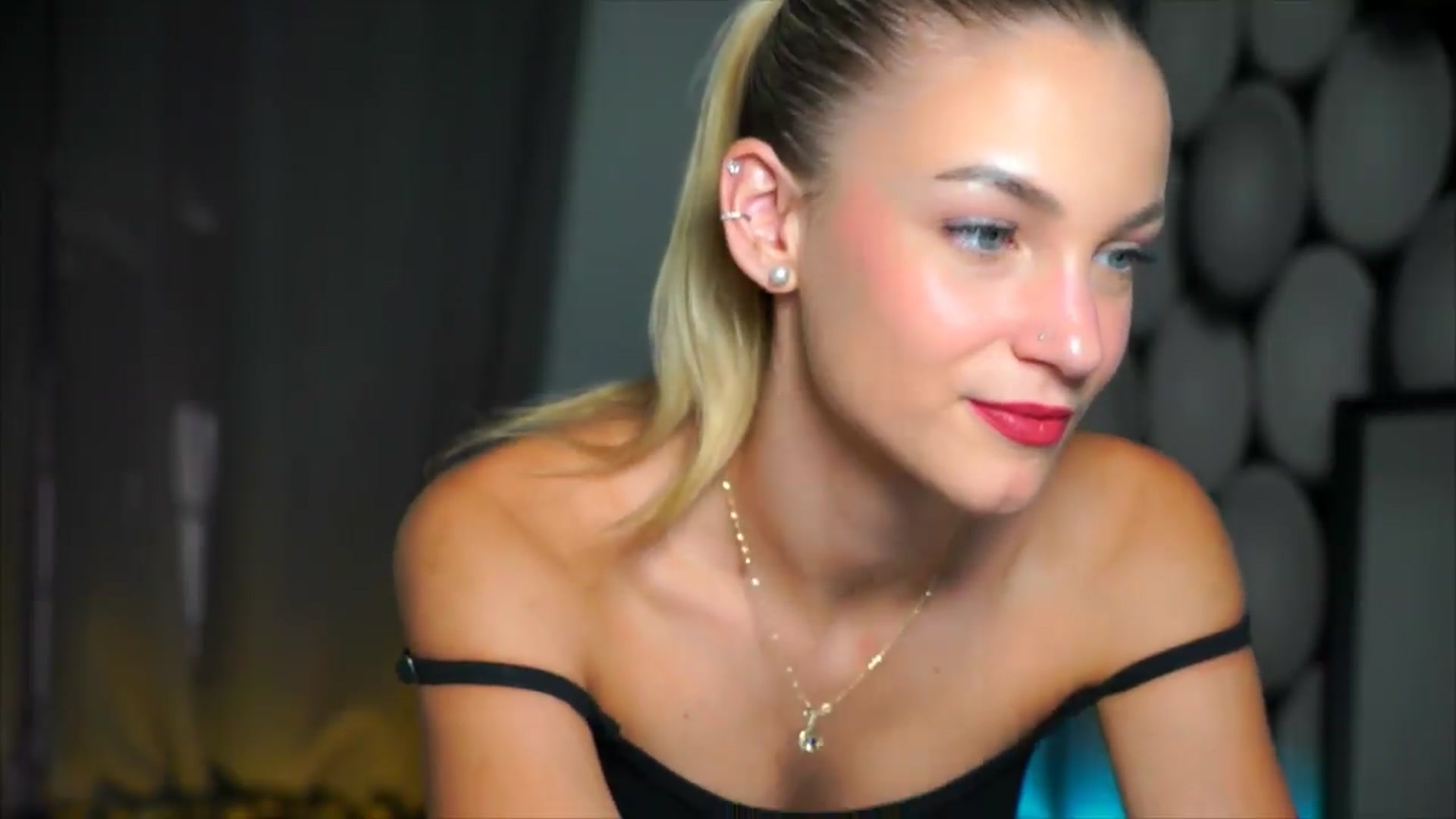 Gallery image thumbnail from Pretty_Choice's myfreecams stream on, 08/22/2026, 11:32 image 20 of 20