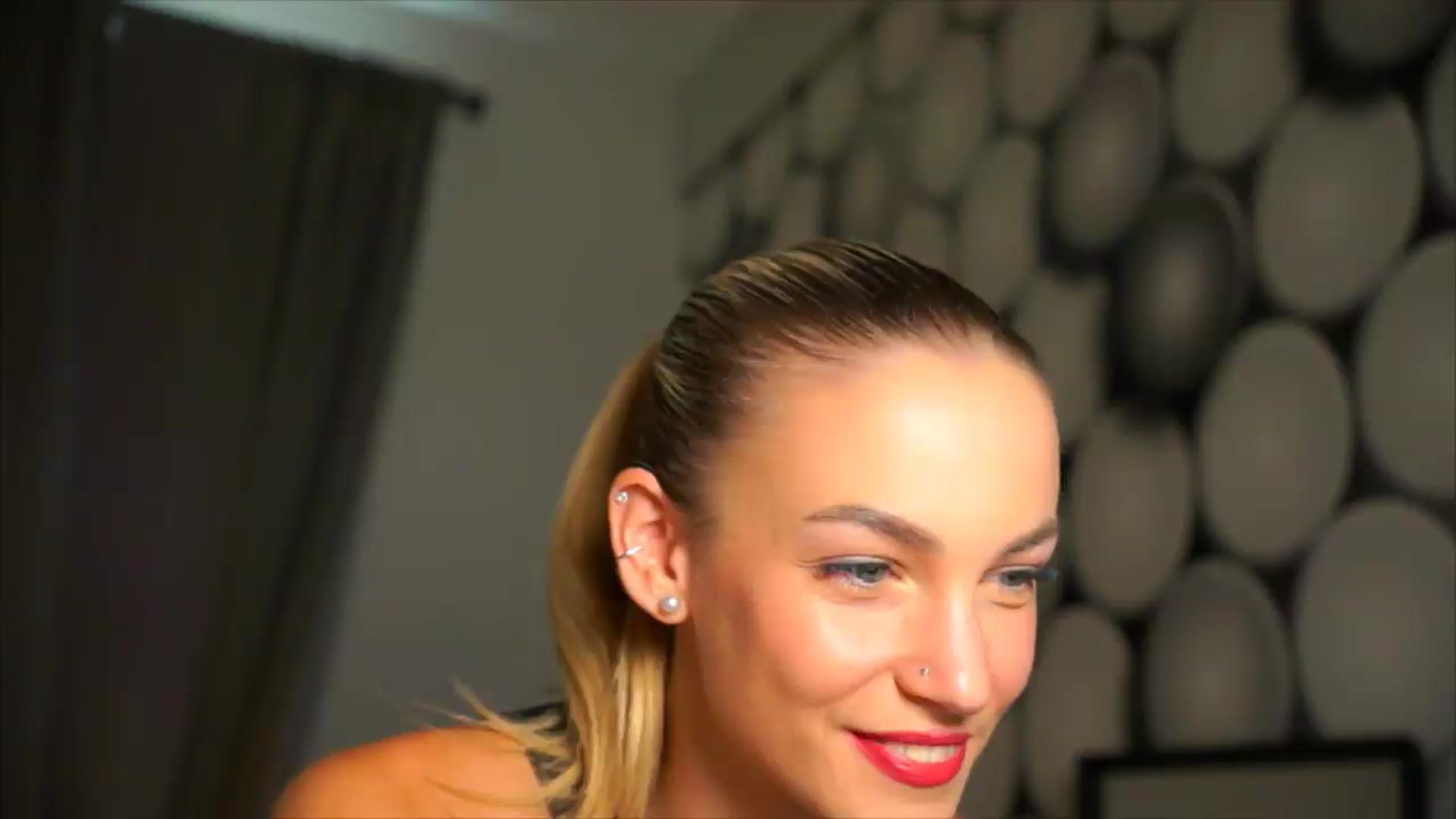 Gallery image thumbnail from Pretty_Choice's myfreecams stream on, 08/23/2026, 11:48 image 16 of 20