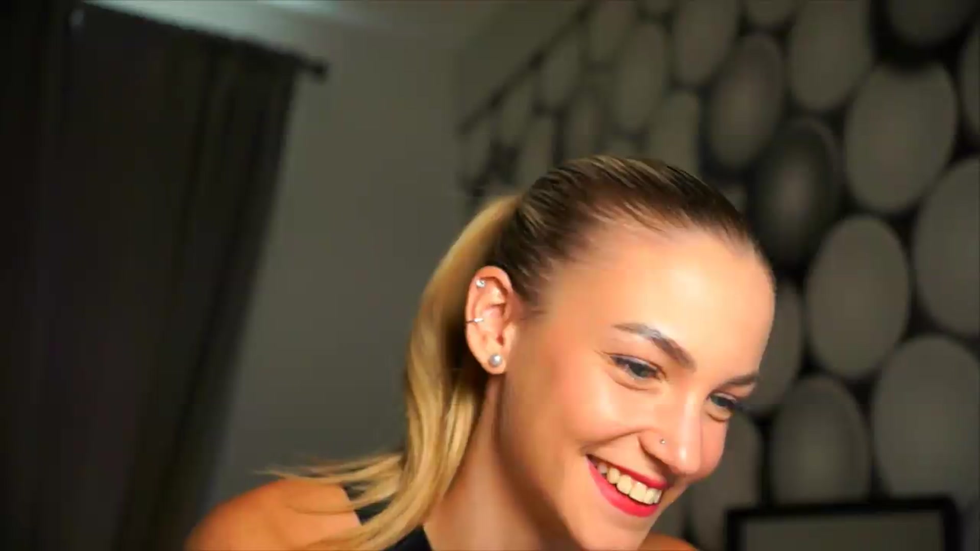 Gallery image thumbnail from Pretty_Choice's myfreecams stream on, 08/23/2026, 11:48 image 15 of 20