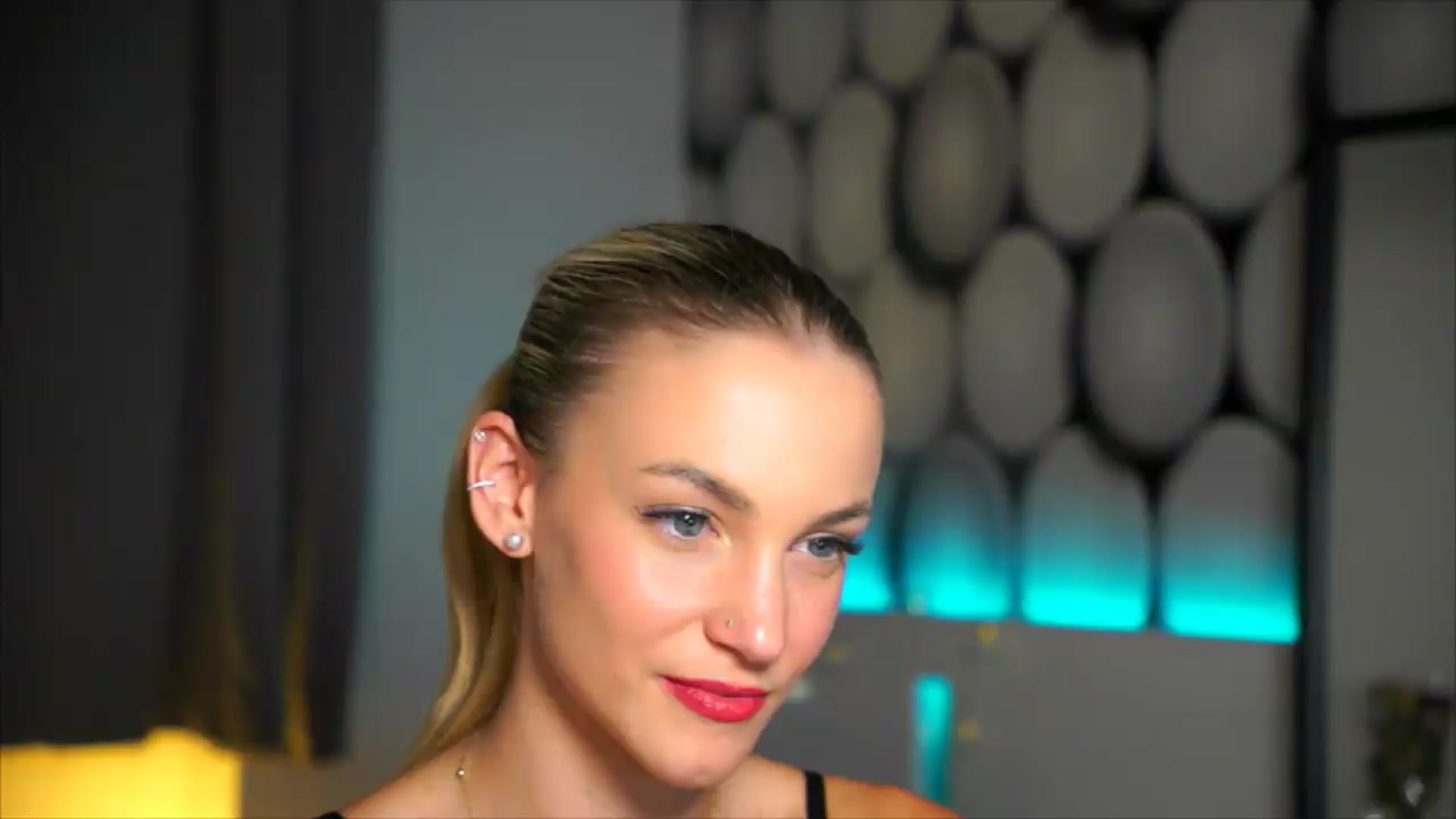 Gallery image thumbnail from Pretty_Choice's myfreecams stream on, 08/25/2026, 19:24 image 6 of 20