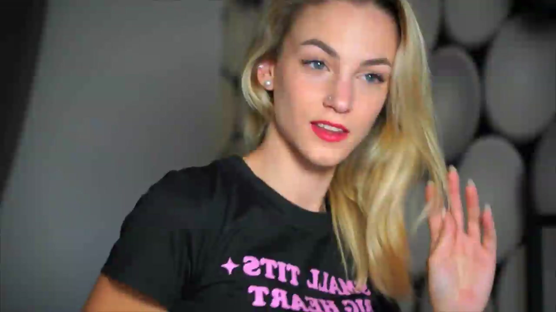 Gallery image thumbnail from Pretty_Choice's myfreecams stream on, 08/31/2026, 17:57 image 17 of 20