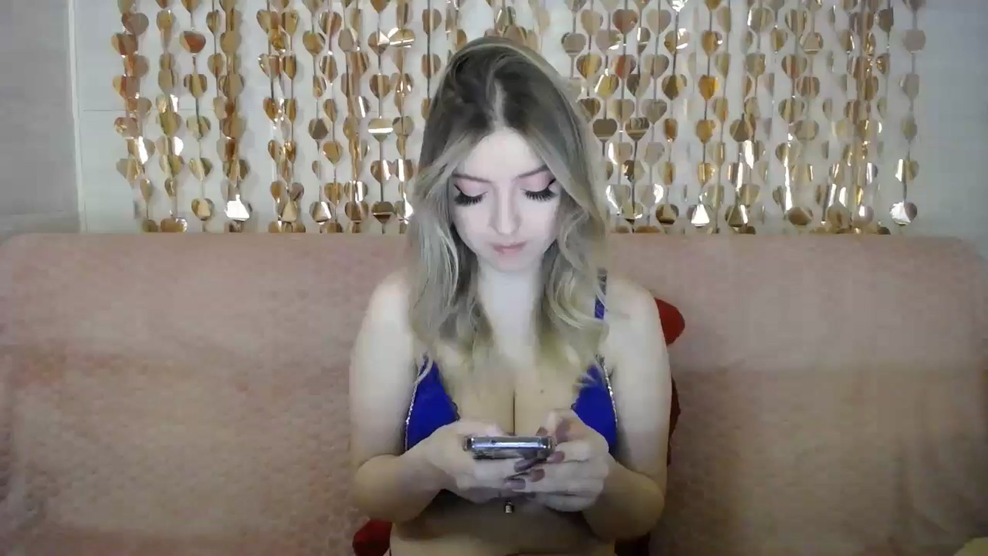 Gallery image thumbnail from Pretty_kissss's myfreecams stream on, 02/17/2026, 02:10 image 4 of 20