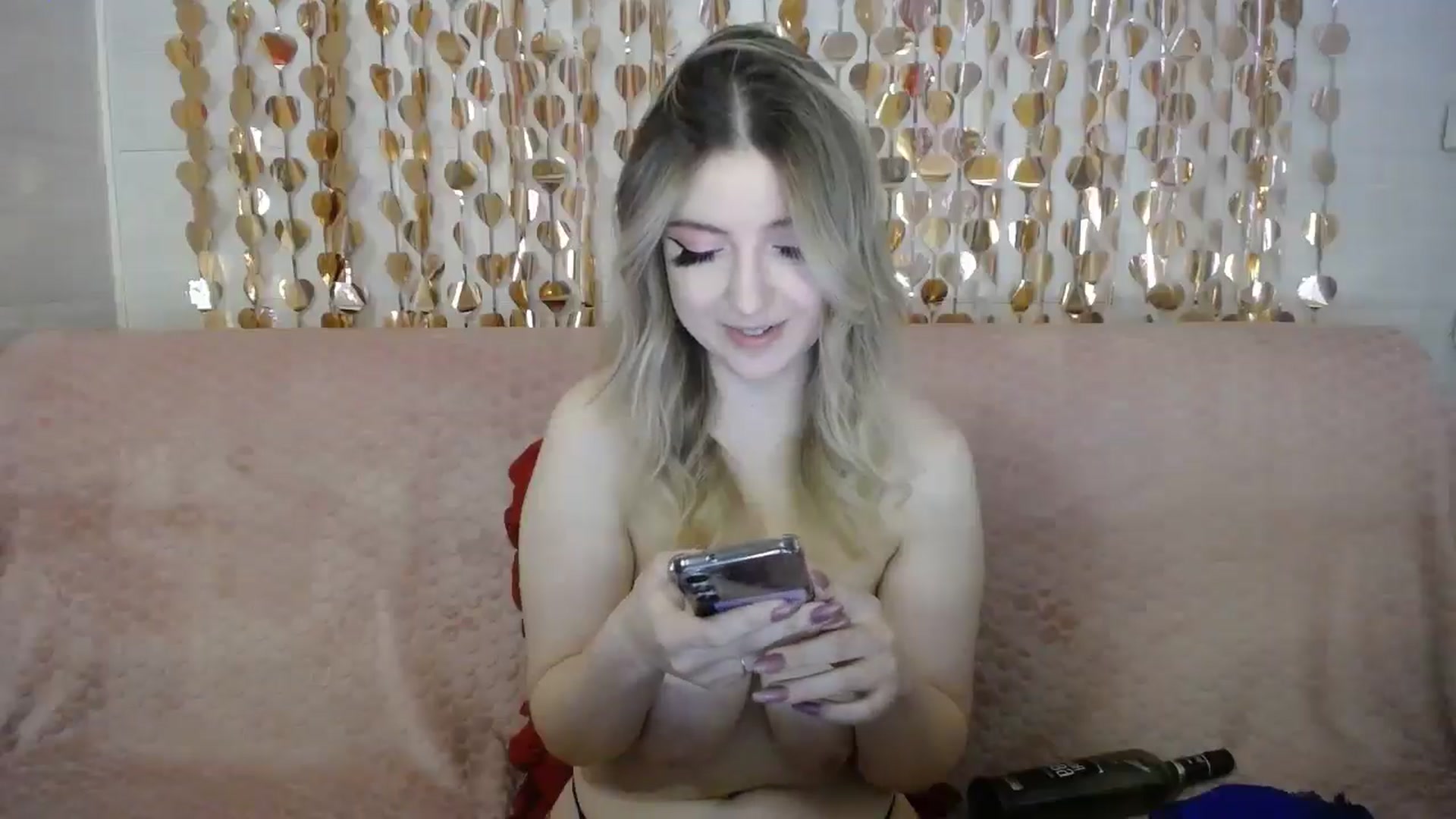 Gallery image thumbnail from Pretty_kissss's myfreecams stream on, 02/17/2026, 04:38 image 10 of 20