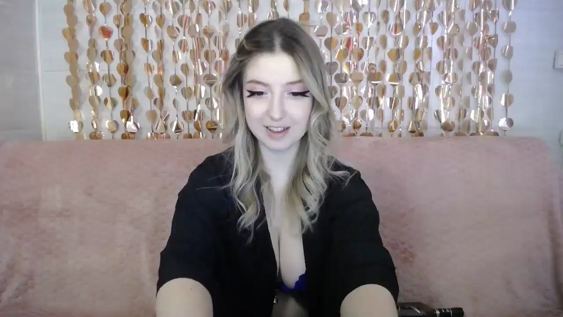 Gallery image thumbnail from Pretty_kissss's myfreecams stream on, 02/17/2026, 04:38 image 17 of 20