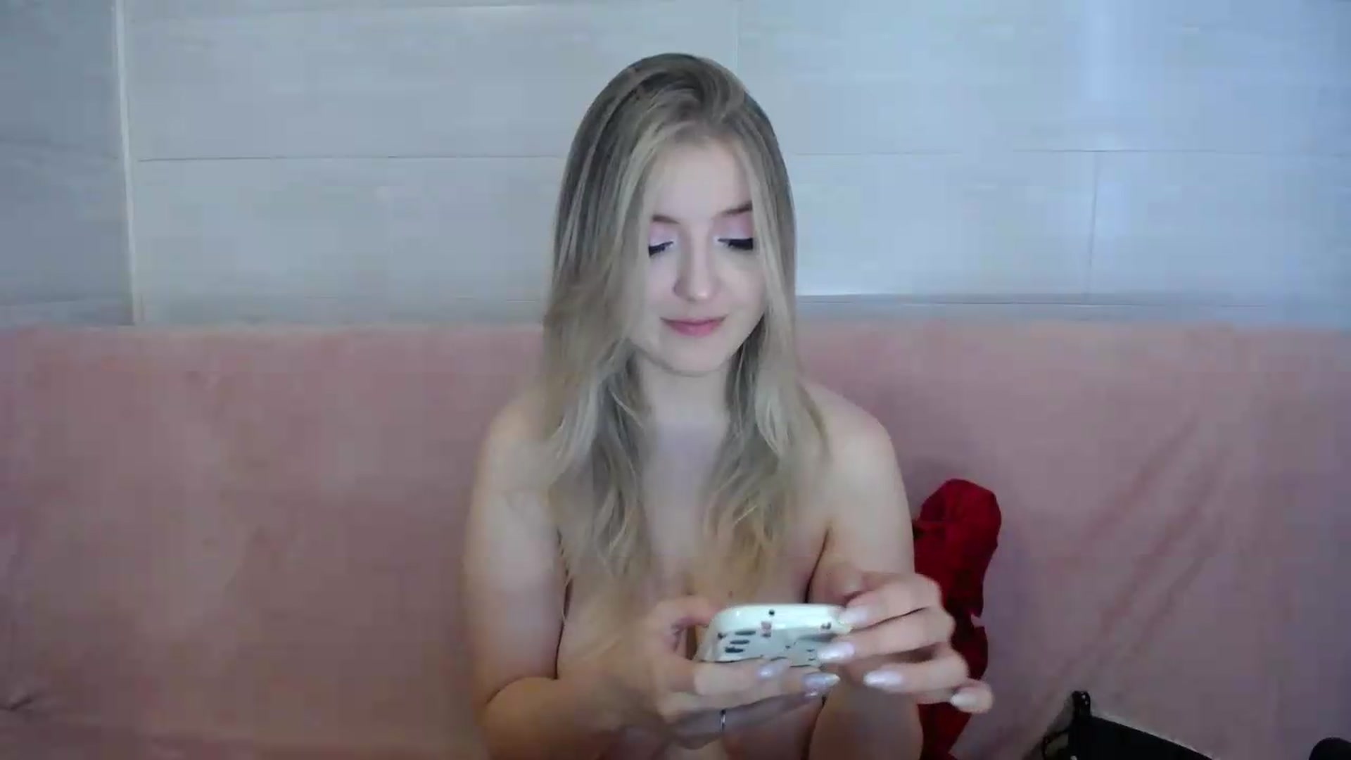 Gallery image thumbnail from Pretty_kissss's myfreecams stream on, 07/04/2026, 03:50 image 20 of 20