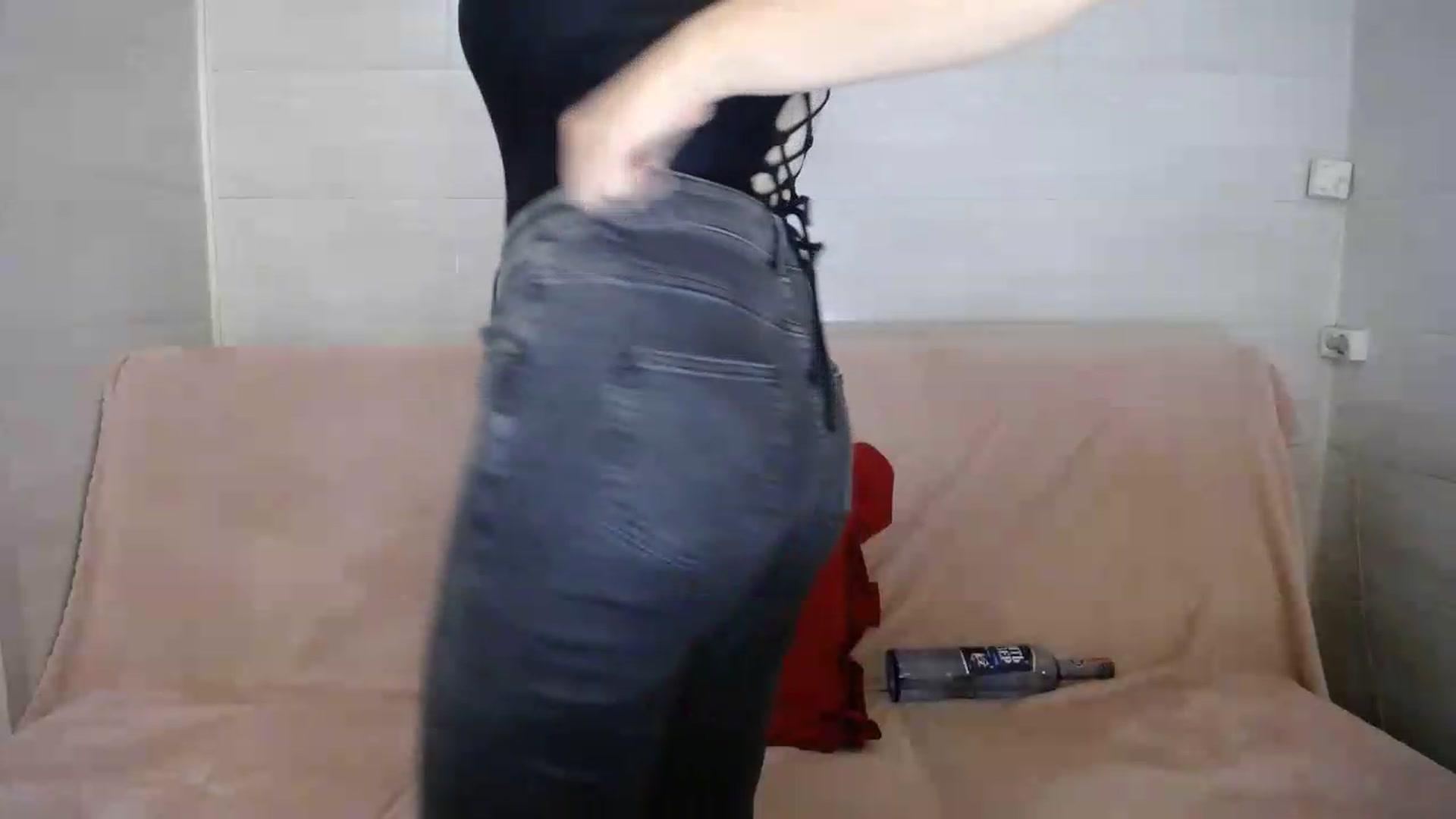 Gallery image thumbnail from Pretty_kissss's myfreecams stream on, 08/16/2026, 04:12 image 17 of 20