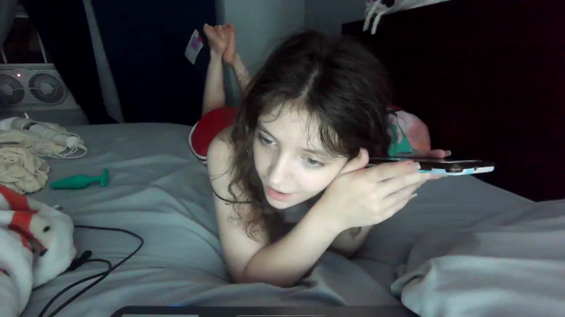Gallery image thumbnail from Prettybutsad's myfreecams stream on, 08/17/2023, 07:48 image 15 of 20