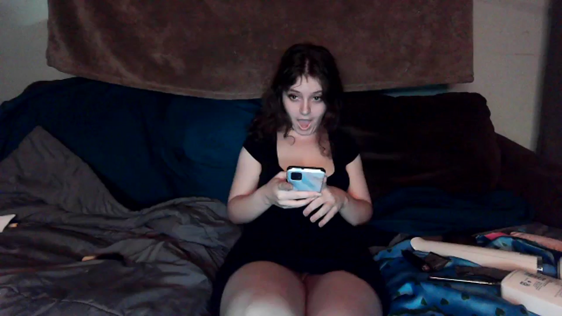 Gallery image thumbnail from Prettybutsad's myfreecams stream on, 08/20/2023, 03:02 image 16 of 20