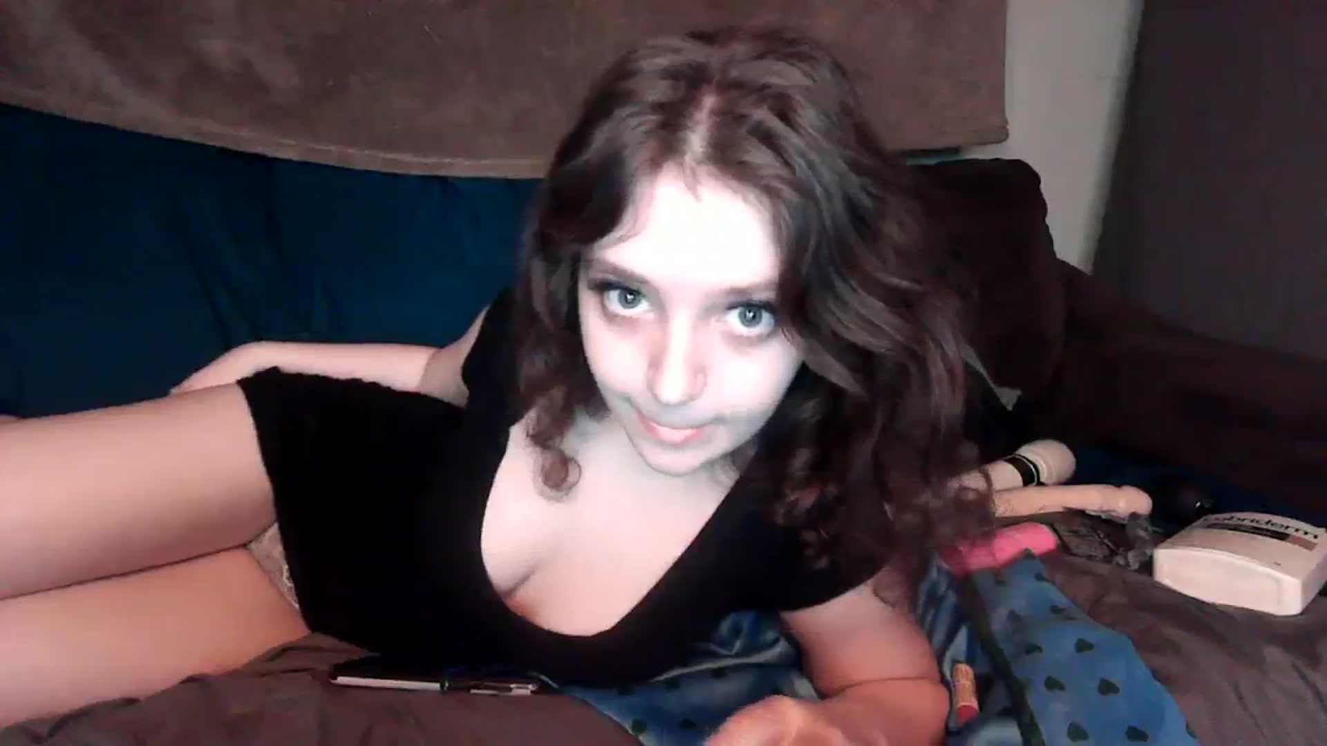 Gallery image thumbnail from Prettybutsad's myfreecams stream on, 08/20/2023, 07:40 image 3 of 20