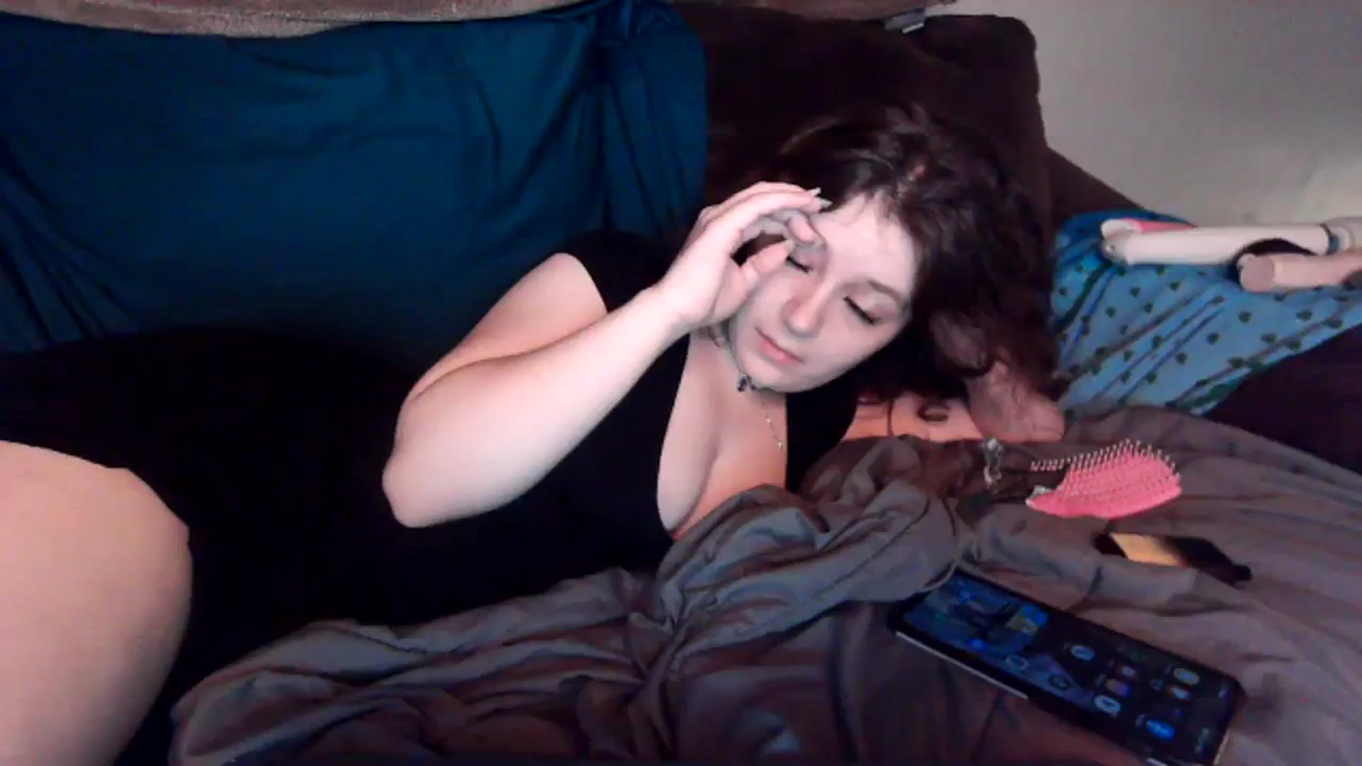 Gallery image thumbnail from Prettybutsad's myfreecams stream on, 08/20/2023, 08:34 image 4 of 20
