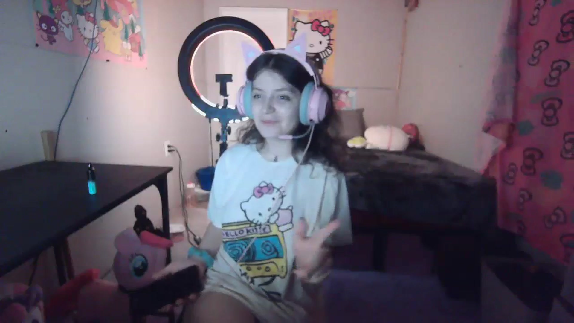Gallery image thumbnail from Prettybutsad's myfreecams stream on, 10/25/2023, 09:41 image 5 of 20