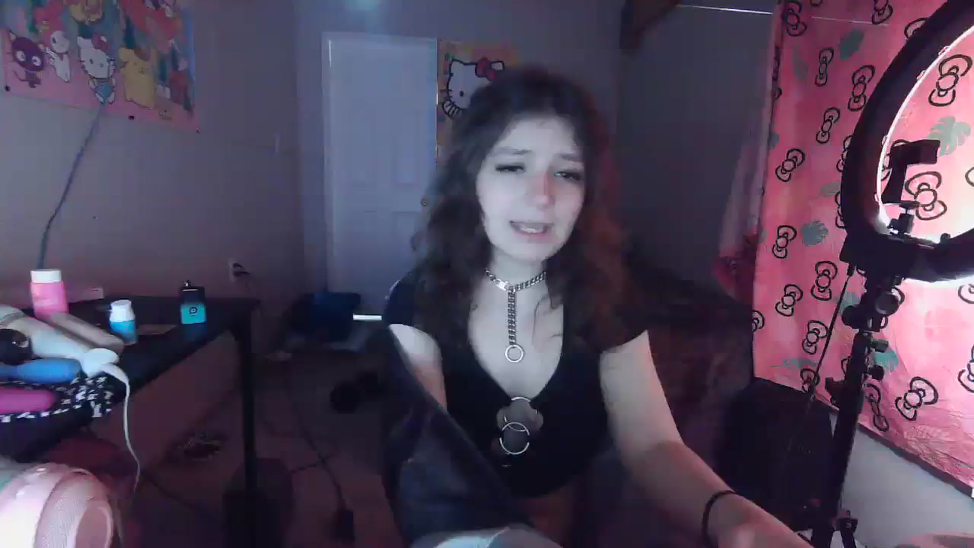 Gallery image thumbnail from Prettybutsad's myfreecams stream on, 10/30/2023, 07:49 image 1 of 20