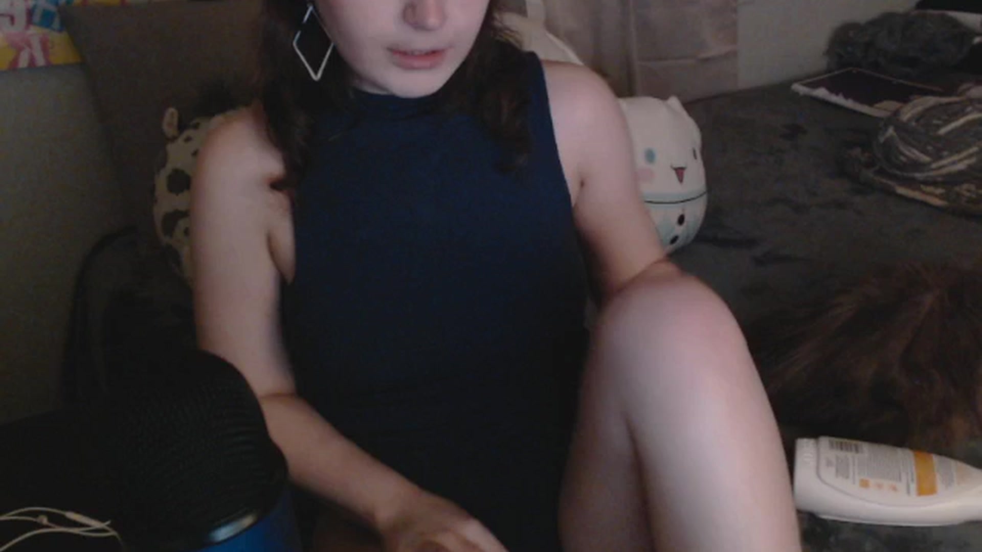 Gallery image thumbnail from Prettybutsad's myfreecams stream on, 05/16/2024, 09:24 image 16 of 20