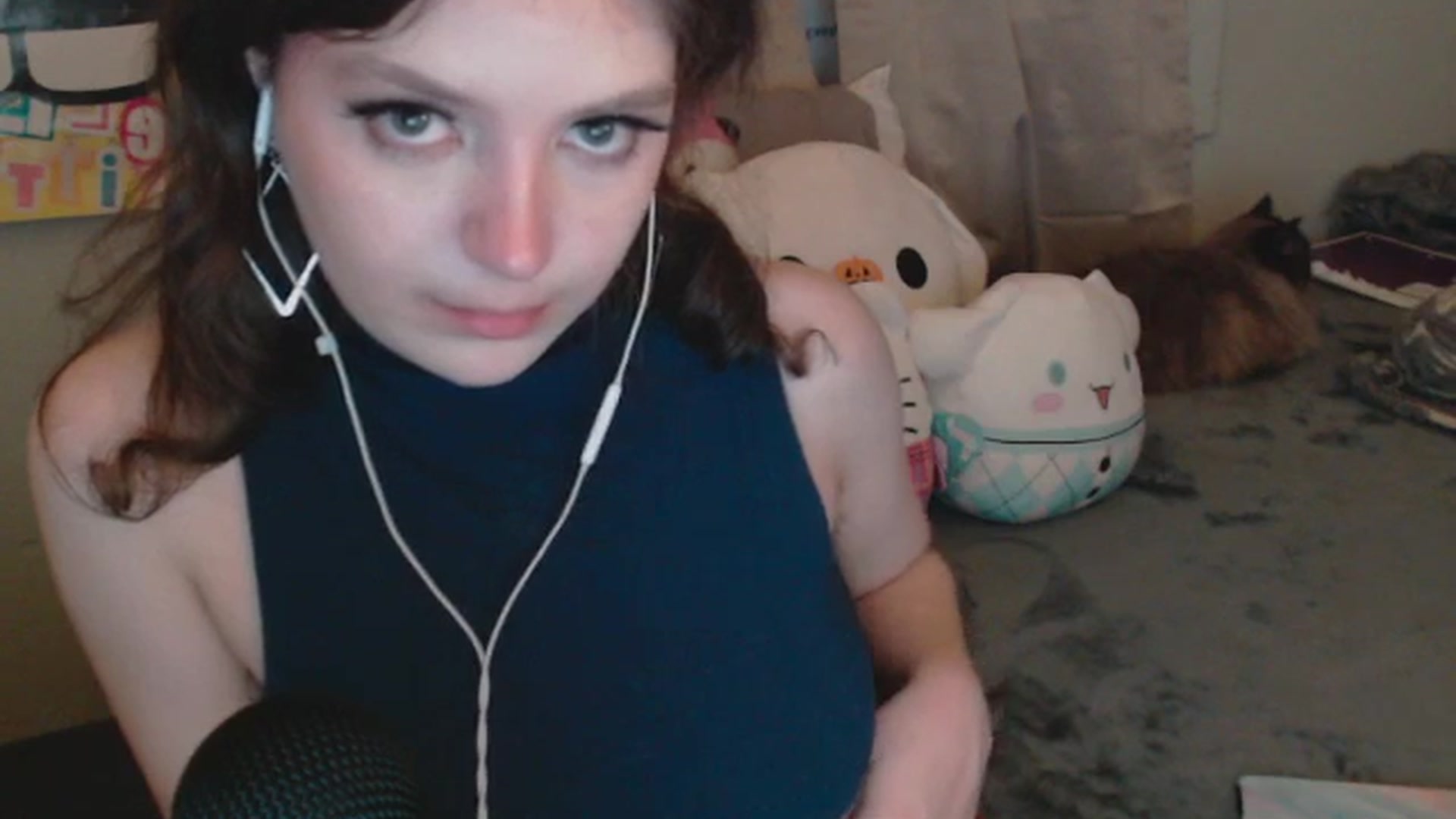 Gallery image thumbnail from Prettybutsad's myfreecams stream on, 05/16/2024, 10:51 image 18 of 20