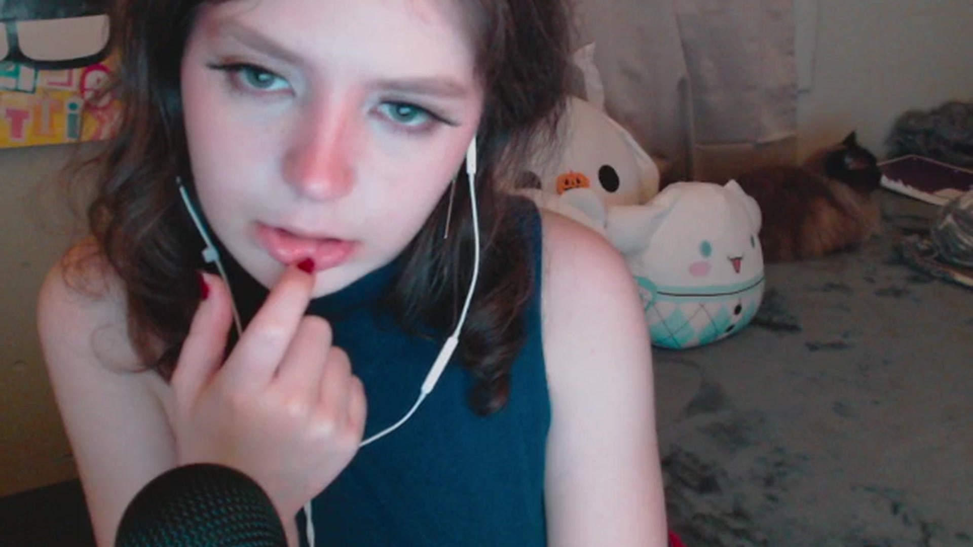 Gallery image thumbnail from Prettybutsad's myfreecams stream on, 05/16/2024, 10:51 image 9 of 20