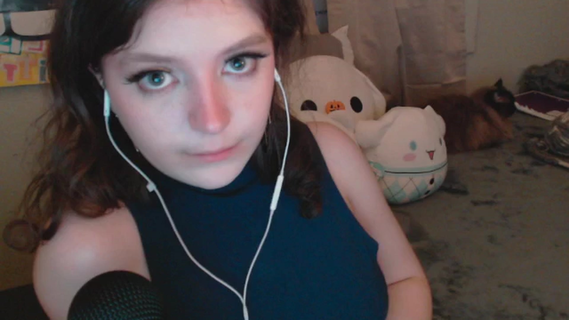 Gallery image thumbnail from Prettybutsad's myfreecams stream on, 05/16/2024, 10:51 image 1 of 20