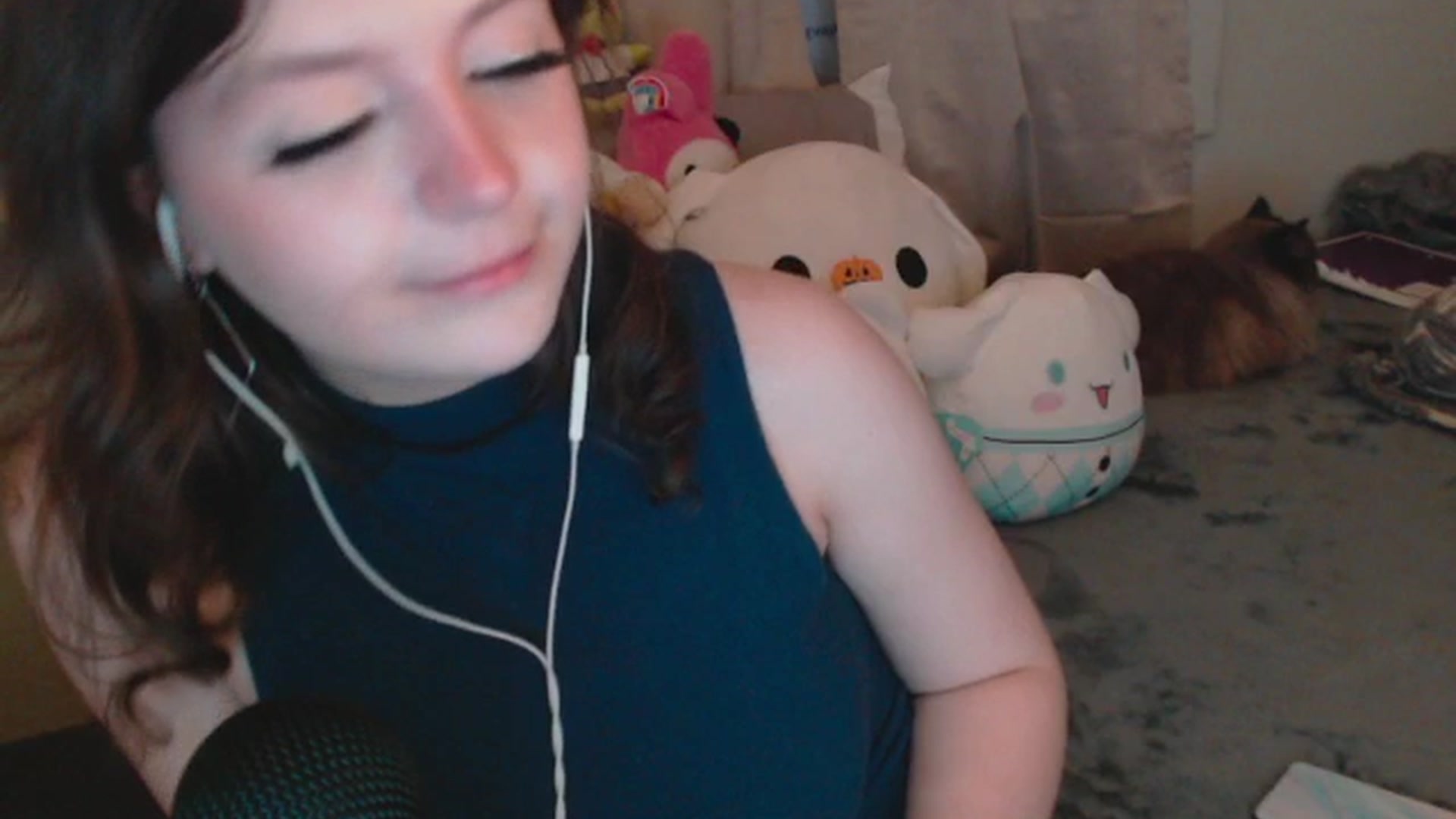 Gallery image thumbnail from Prettybutsad's myfreecams stream on, 05/16/2024, 10:51 image 13 of 20