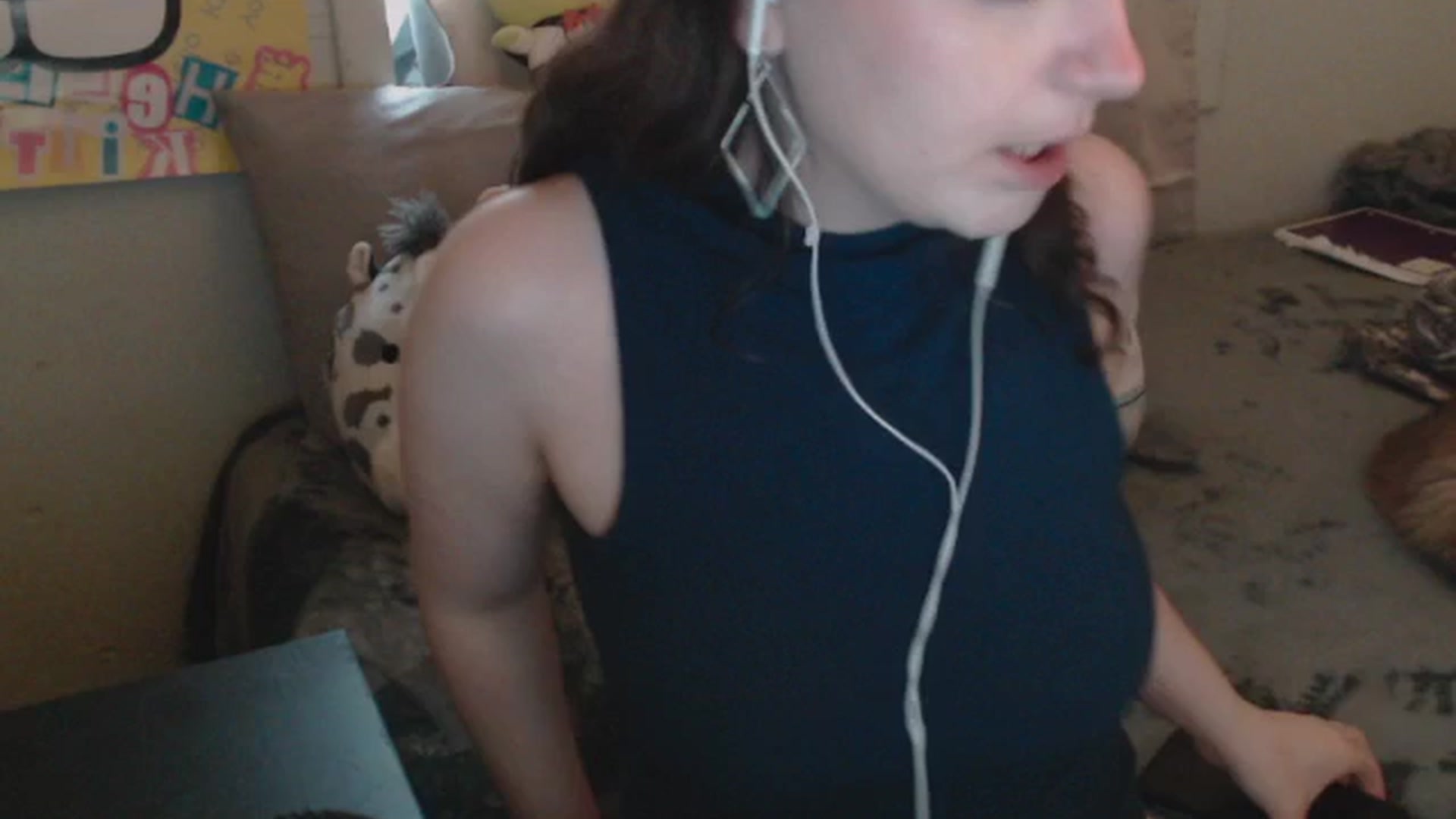 Gallery image thumbnail from Prettybutsad's myfreecams stream on, 05/16/2024, 11:49 image 4 of 20