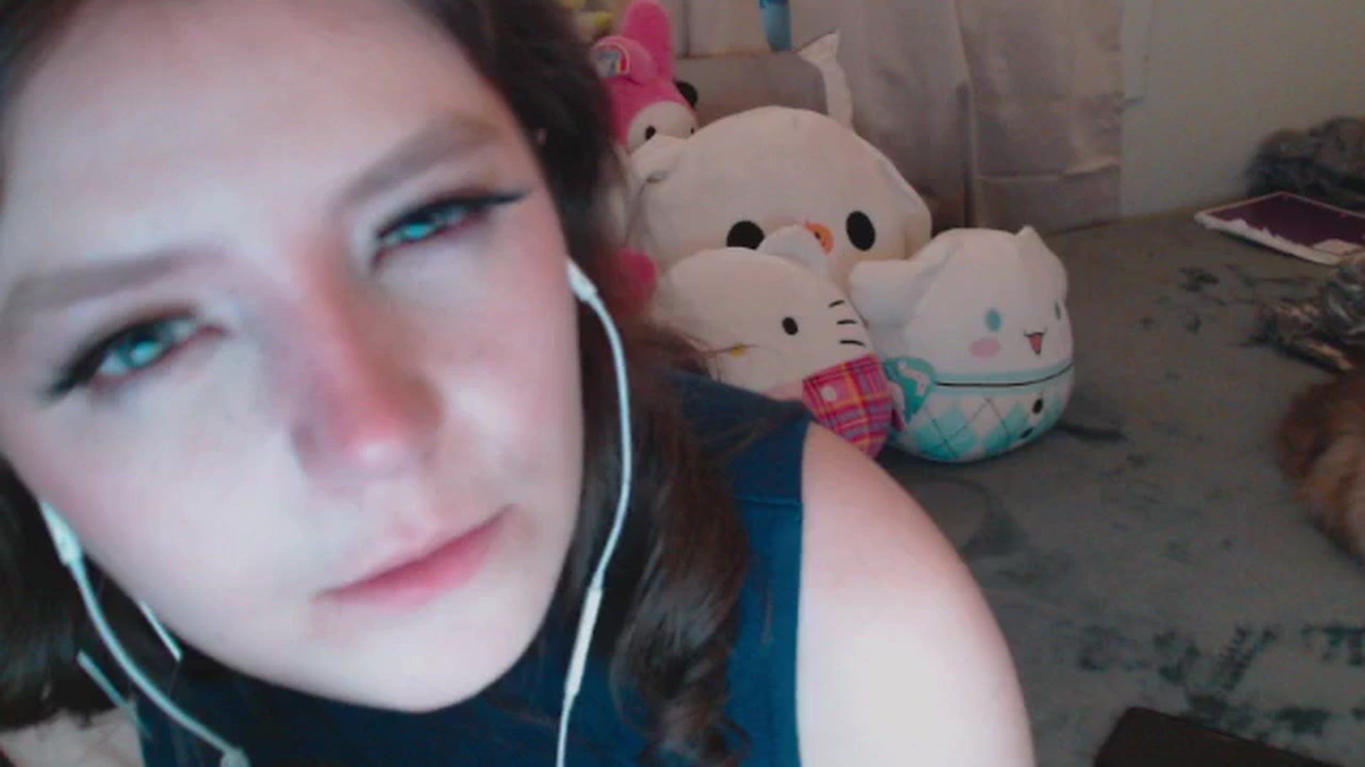 Gallery image thumbnail from Prettybutsad's myfreecams stream on, 05/16/2024, 11:49 image 10 of 20