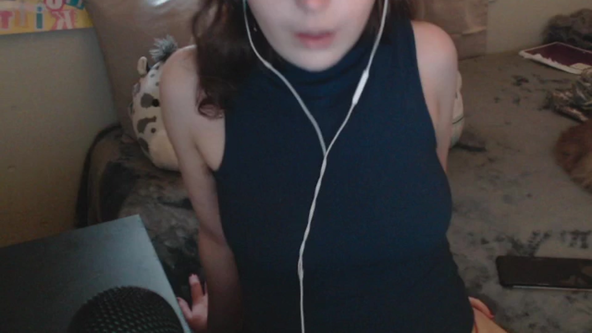 Gallery image thumbnail from Prettybutsad's myfreecams stream on, 05/16/2024, 11:49 image 16 of 20