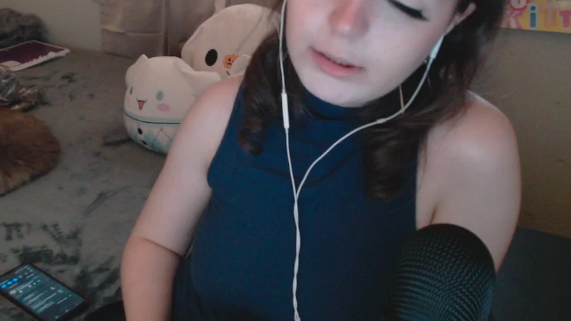 Gallery image thumbnail from Prettybutsad's myfreecams stream on, 05/16/2024, 12:09 image 4 of 20