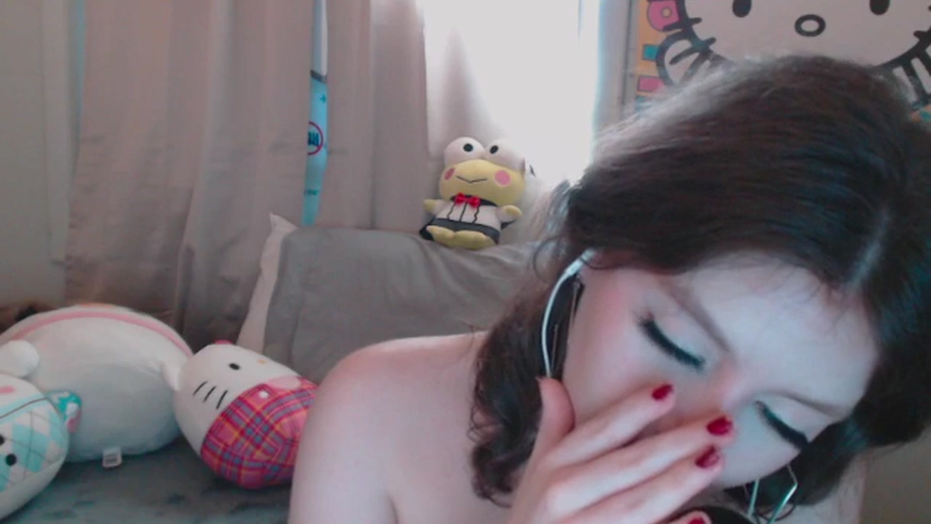 Gallery image thumbnail from Prettybutsad's myfreecams stream on, 05/16/2024, 13:52 image 19 of 20