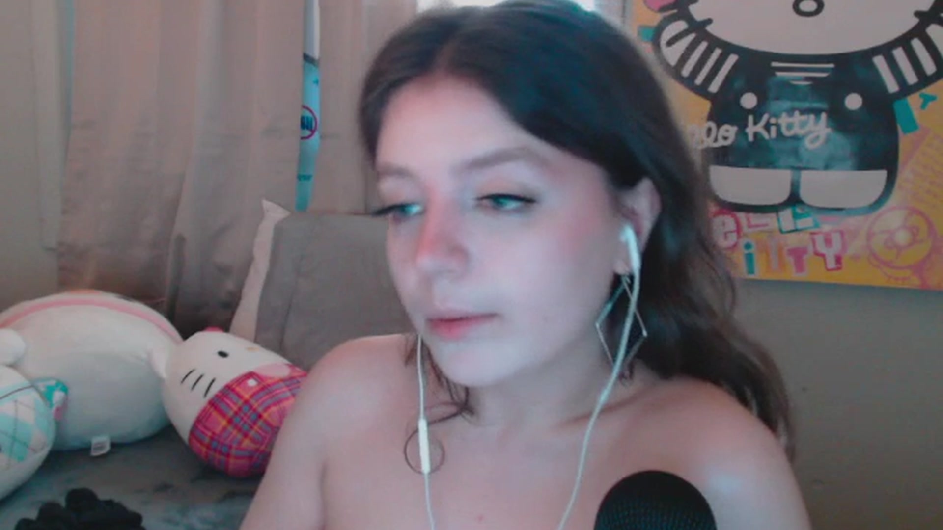 Gallery image thumbnail from Prettybutsad's myfreecams stream on, 05/16/2024, 13:52 image 8 of 20