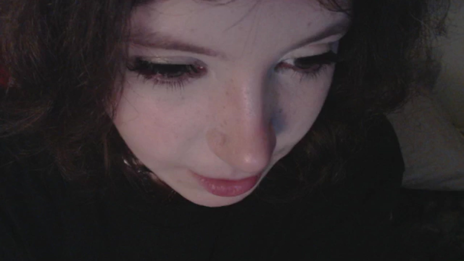 Gallery image thumbnail from Prettybutsad's myfreecams stream on, 06/05/2024, 08:52 image 2 of 20