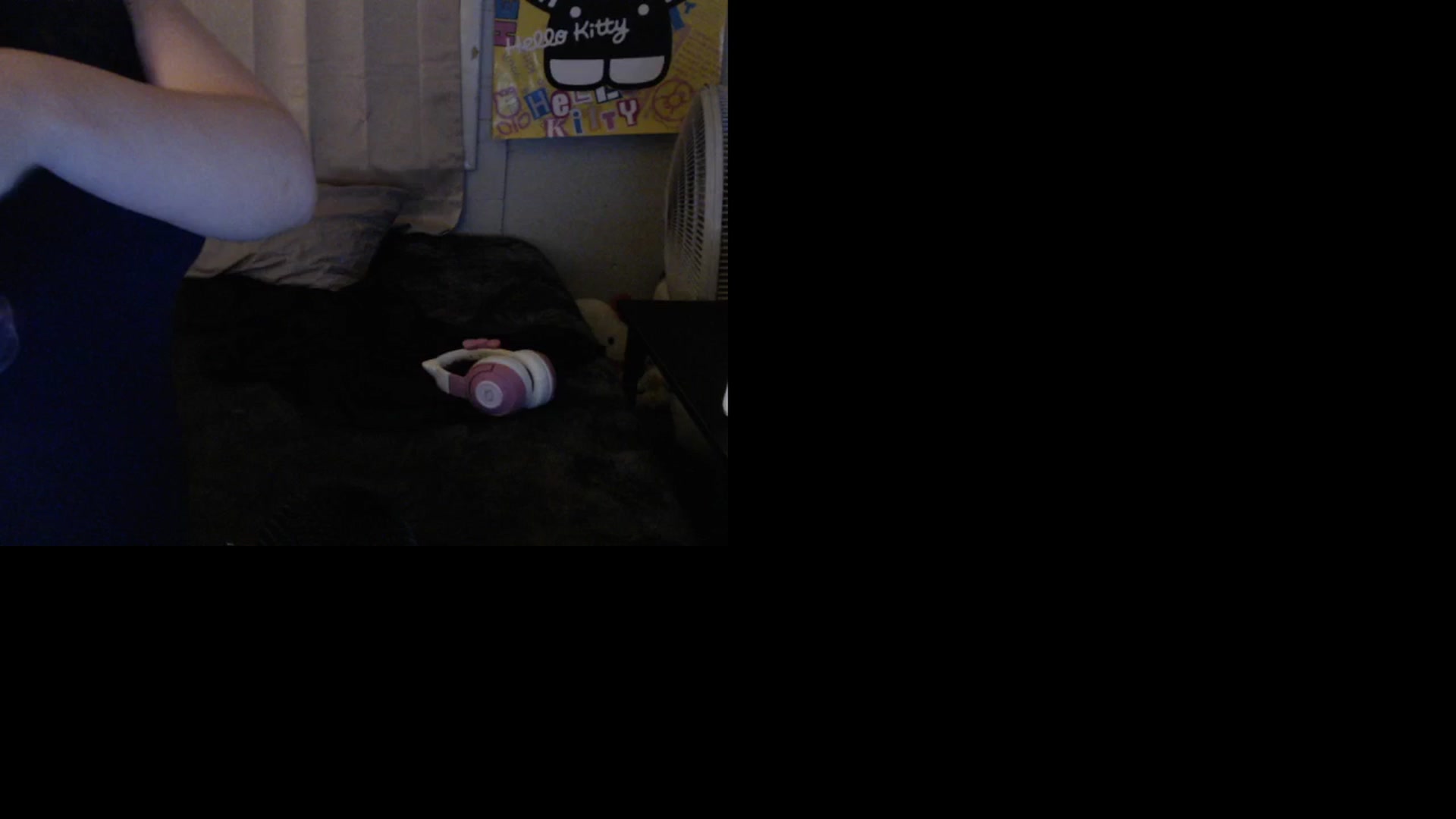 Gallery image thumbnail from Prettybutsad's myfreecams stream on, 07/15/2024, 10:10 image 4 of 20
