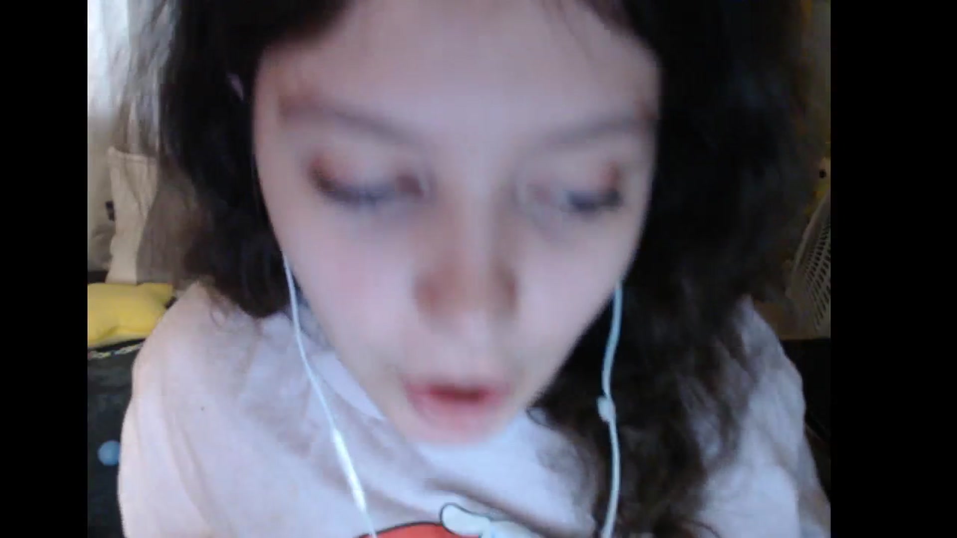 Gallery image thumbnail from Prettybutsad's myfreecams stream on, 07/16/2024, 11:38 image 16 of 20