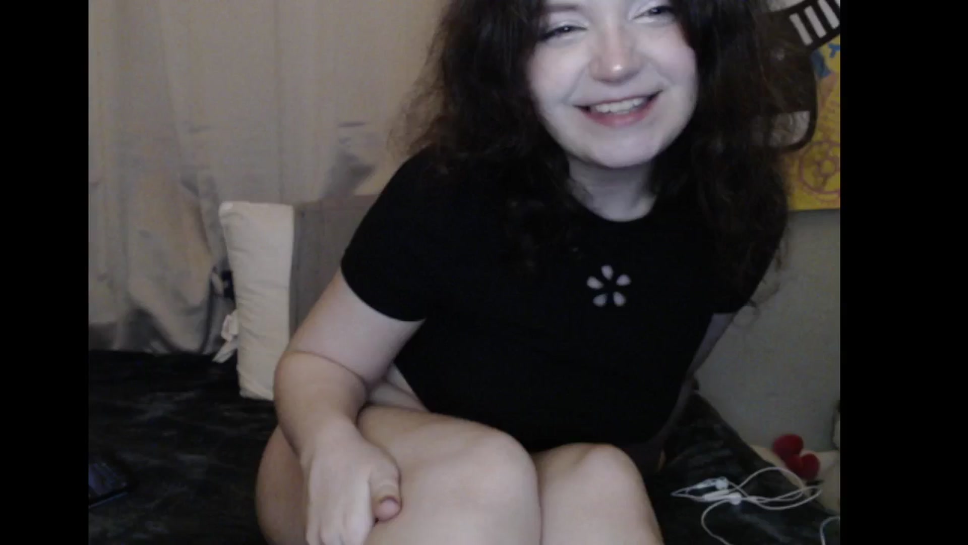 Gallery image thumbnail from Prettybutsad's myfreecams stream on, 07/18/2024, 10:27 image 4 of 20
