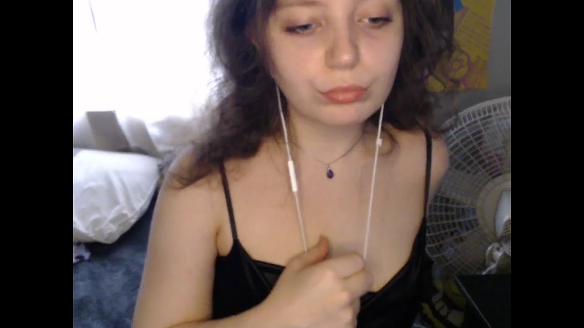 Gallery image thumbnail from Prettybutsad's myfreecams stream on, 08/02/2024, 13:51 image 19 of 20