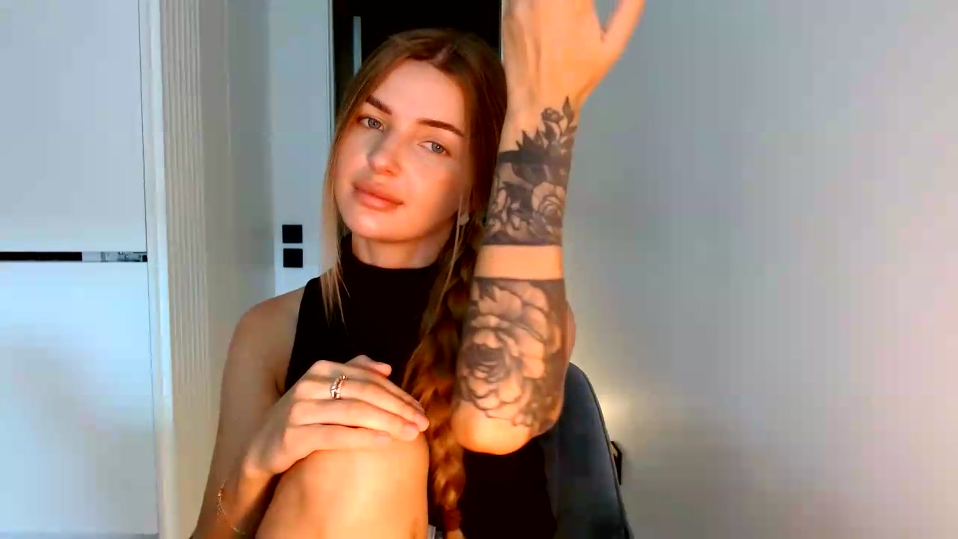 Gallery image thumbnail from Prettydolly's myfreecams stream on, 08/14/2026, 09:27 image 10 of 20