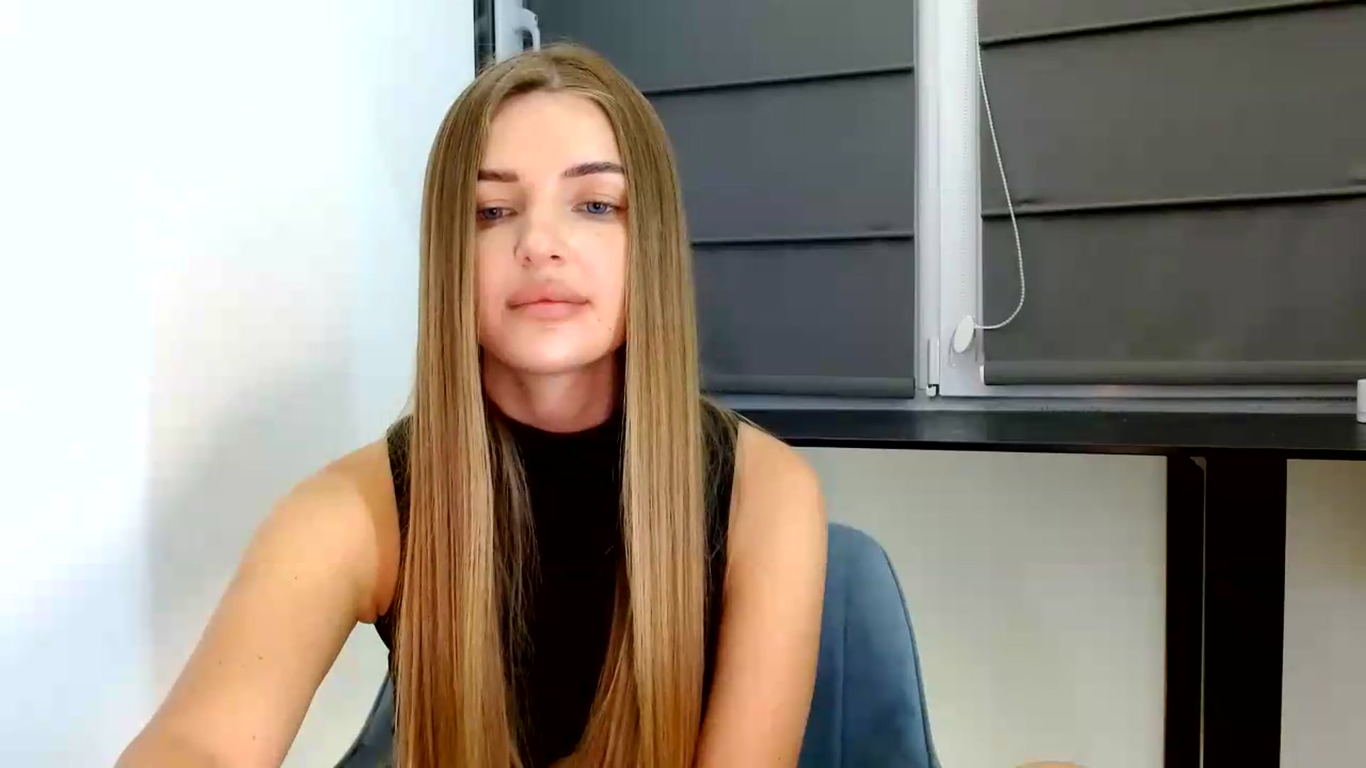 Gallery image thumbnail from Prettydolly's myfreecams stream on, 08/16/2026, 24:44 image 4 of 20