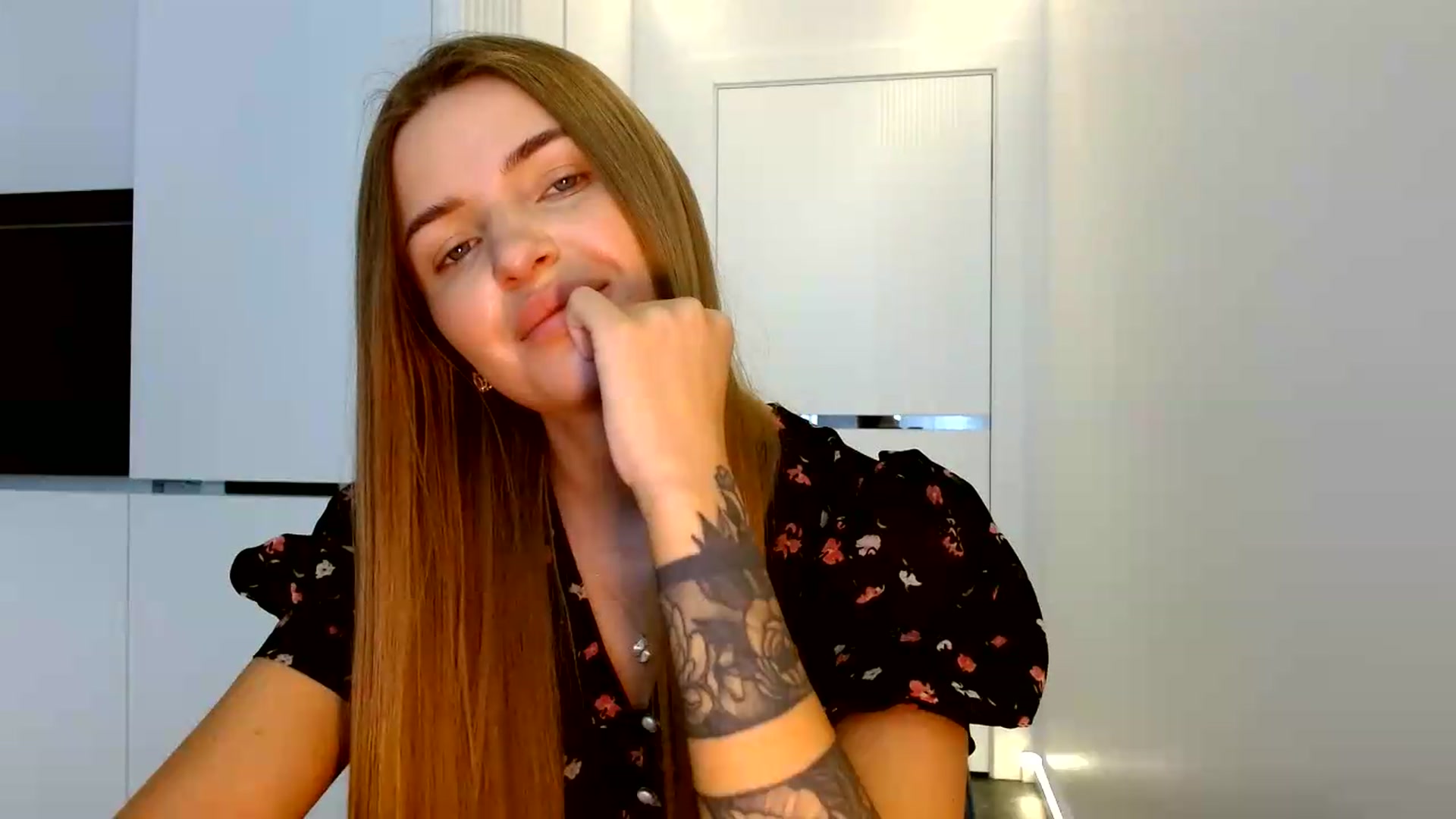 Gallery image thumbnail from Prettydolly's myfreecams stream on, 08/18/2026, 09:15 image 15 of 20