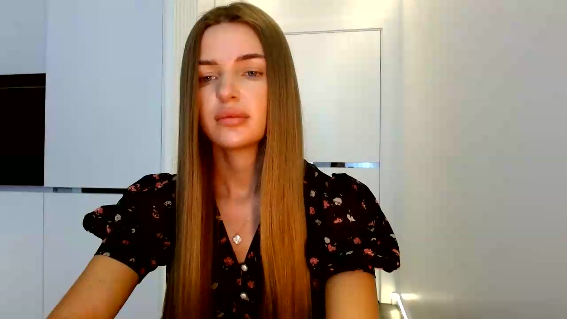 Gallery image thumbnail from Prettydolly's myfreecams stream on, 08/18/2026, 09:15 image 11 of 20