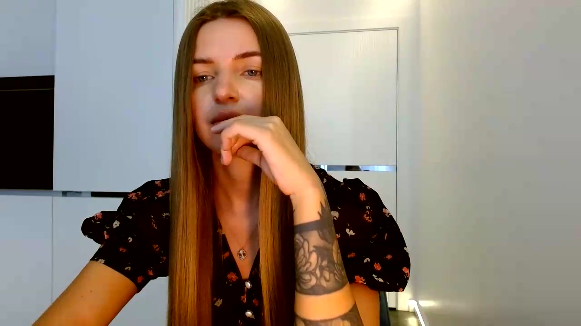 Gallery image thumbnail from Prettydolly's myfreecams stream on, 08/18/2026, 09:15 image 17 of 20